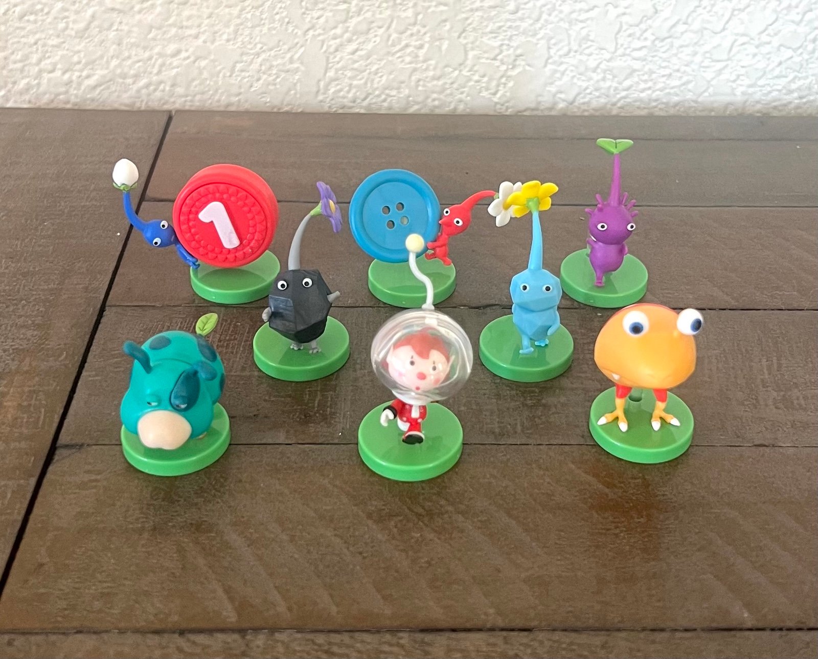 Pikmin 4 Furuta Chocolate Egg Mini Figure Set
