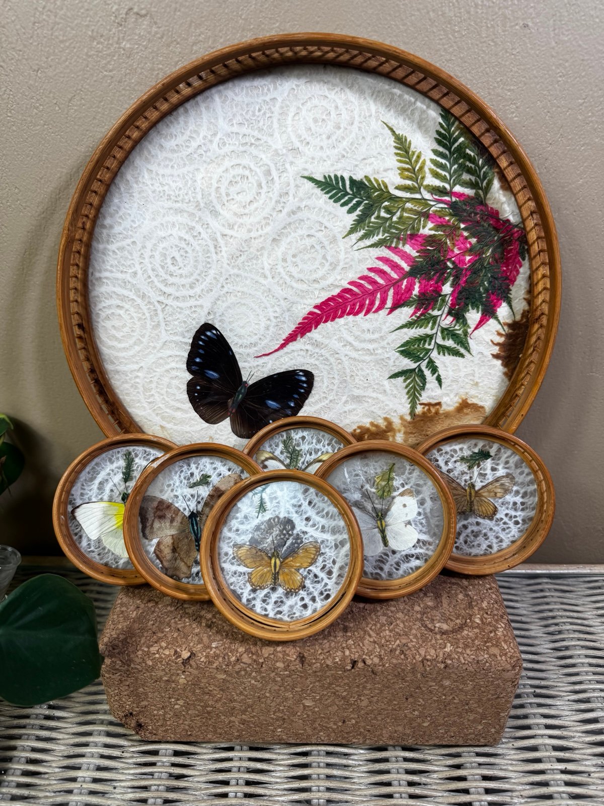✨Vintage Rattan/Bamboo Pressed Butterfly Coaster & Tray✨