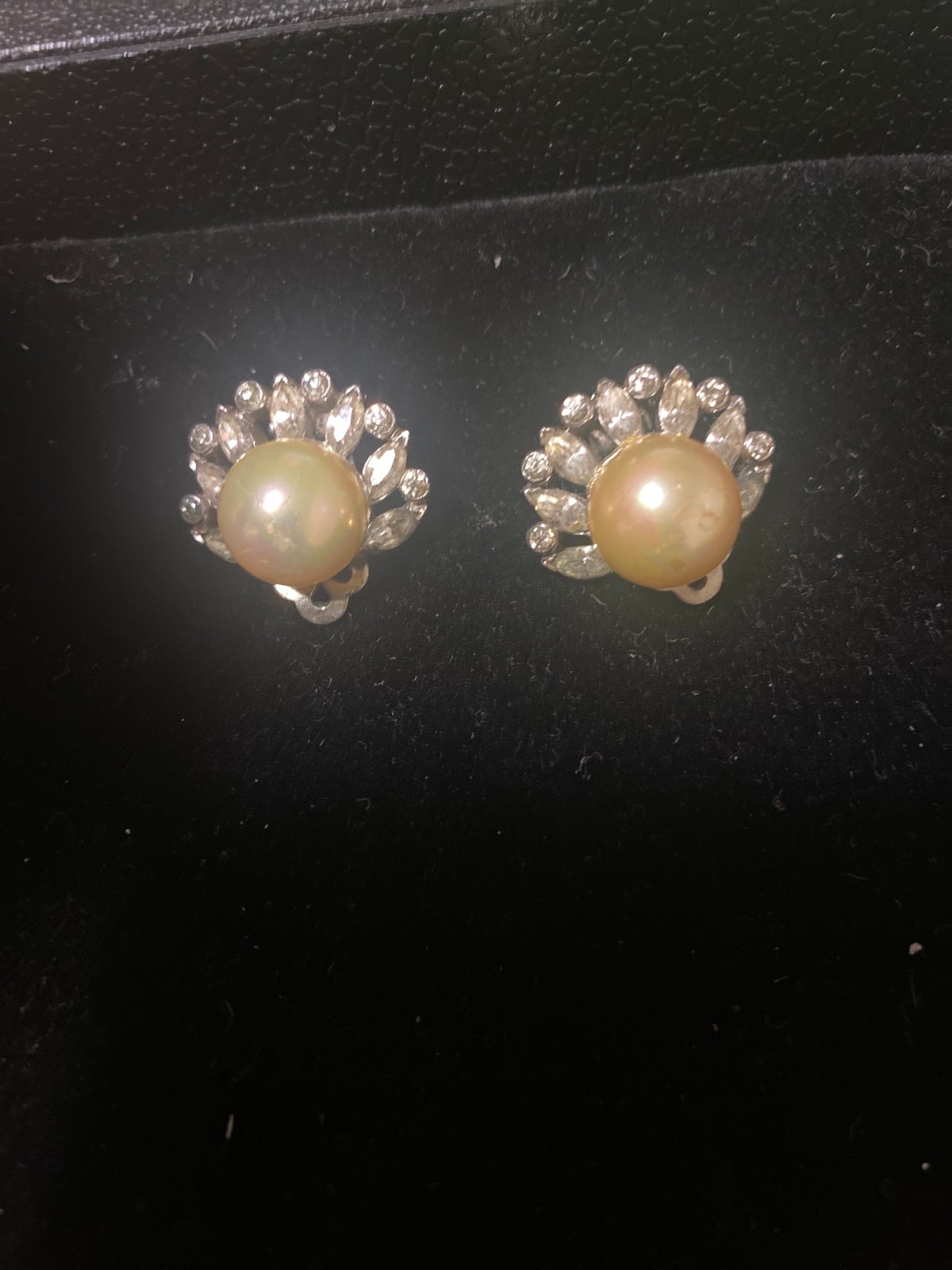 vintage Jomaz faux pearl Silver tone rhinestone clip on earrings