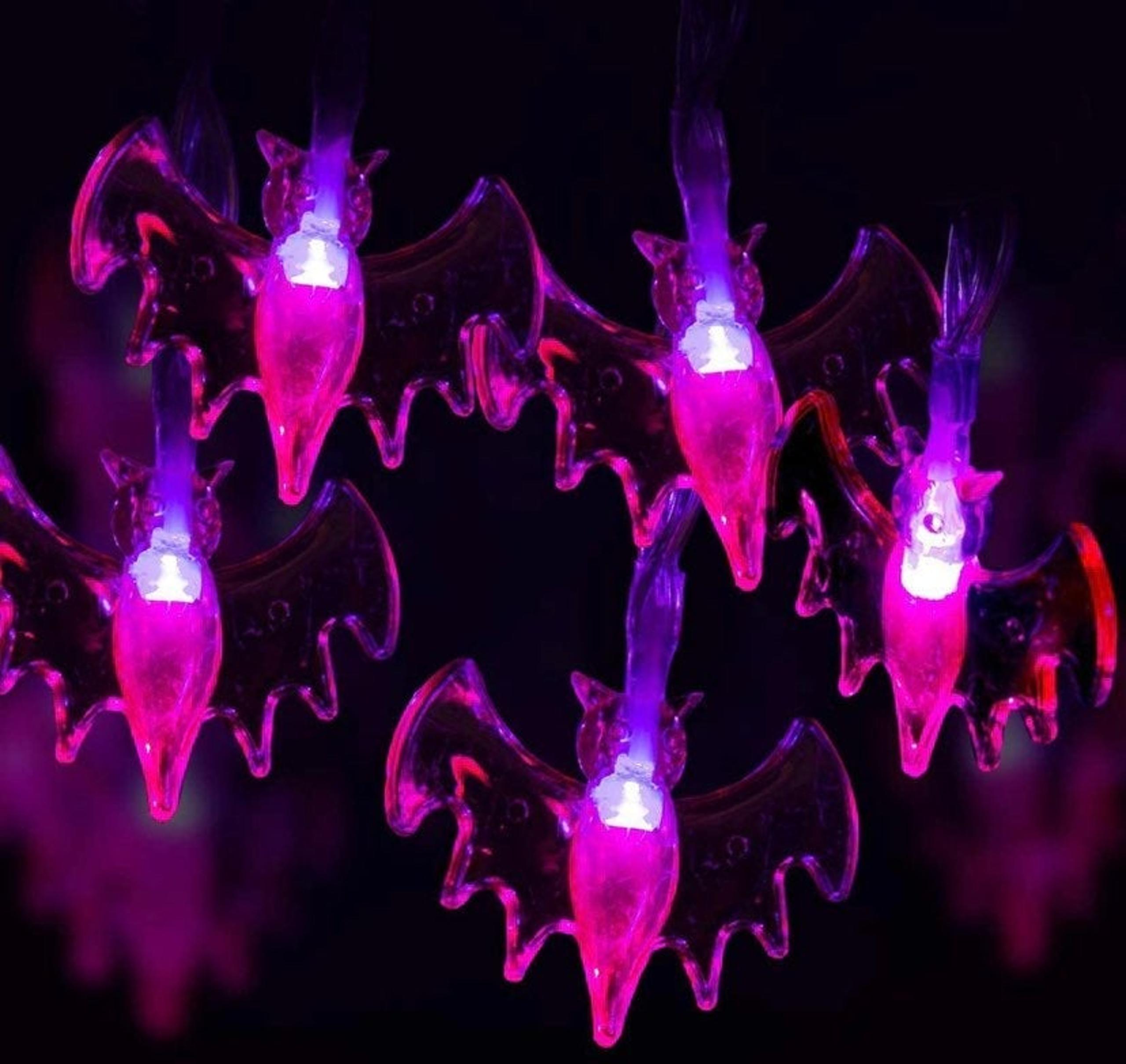 15ft 40 Purple Bats Lights