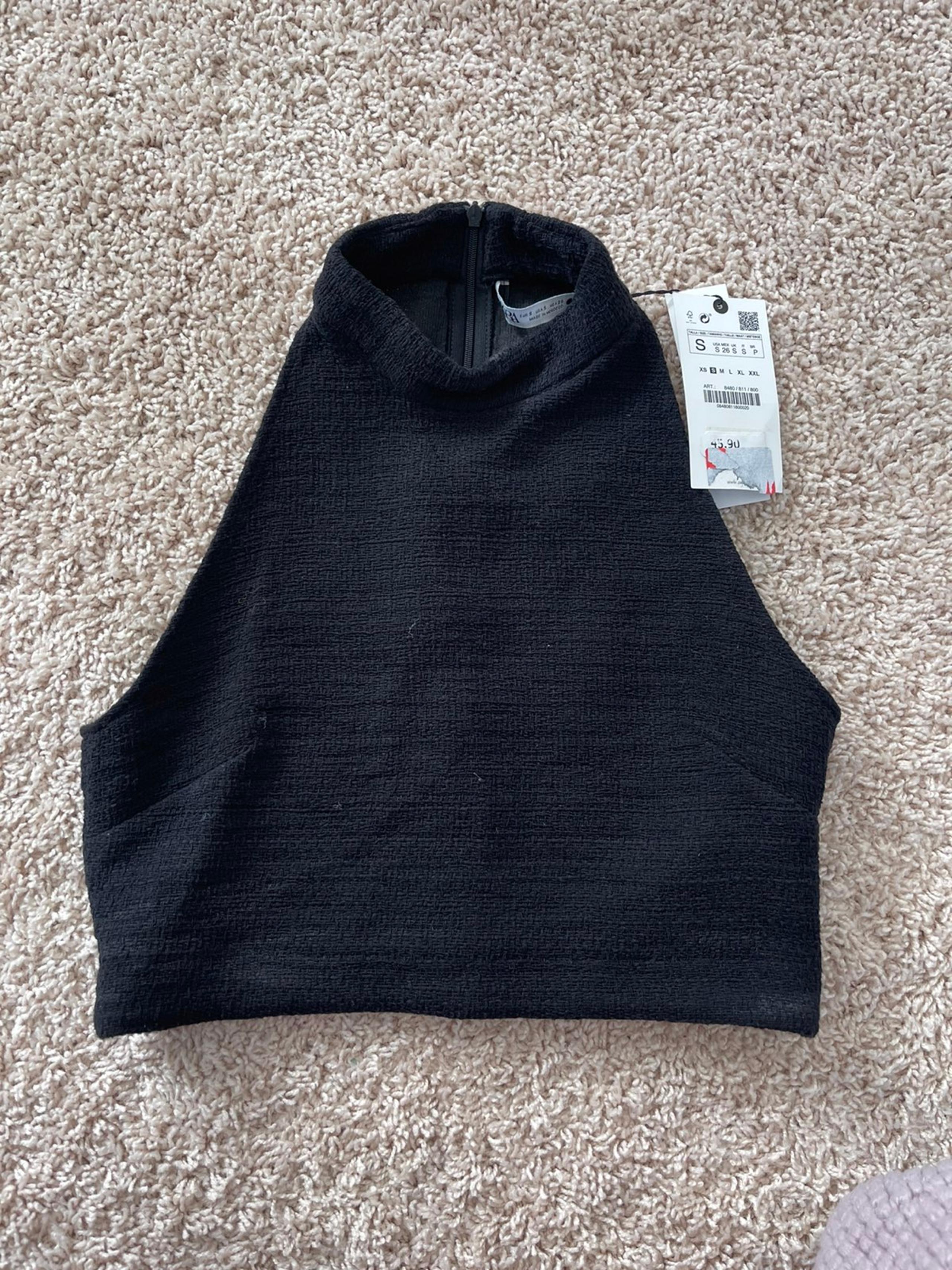 NEW ZARA HALTER Textured CROP TOP BLACK S