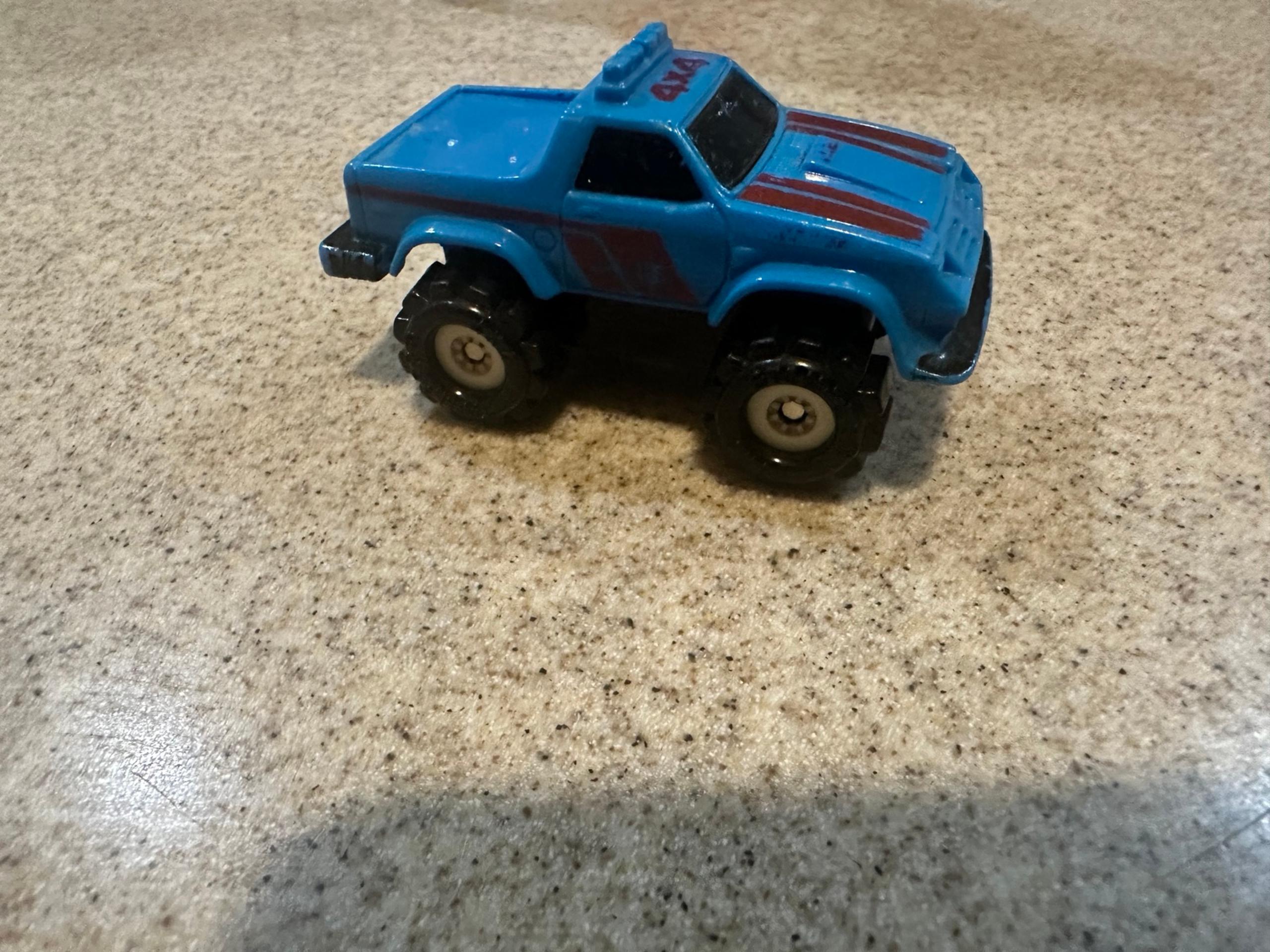 Vintage 80s McDonald's Schaper Stomper Blue Dodge Rampage 4X4 Happy Meal Toy