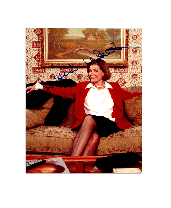 Jessica Walter Signed Autographed Arrested Development 8x10 Photo