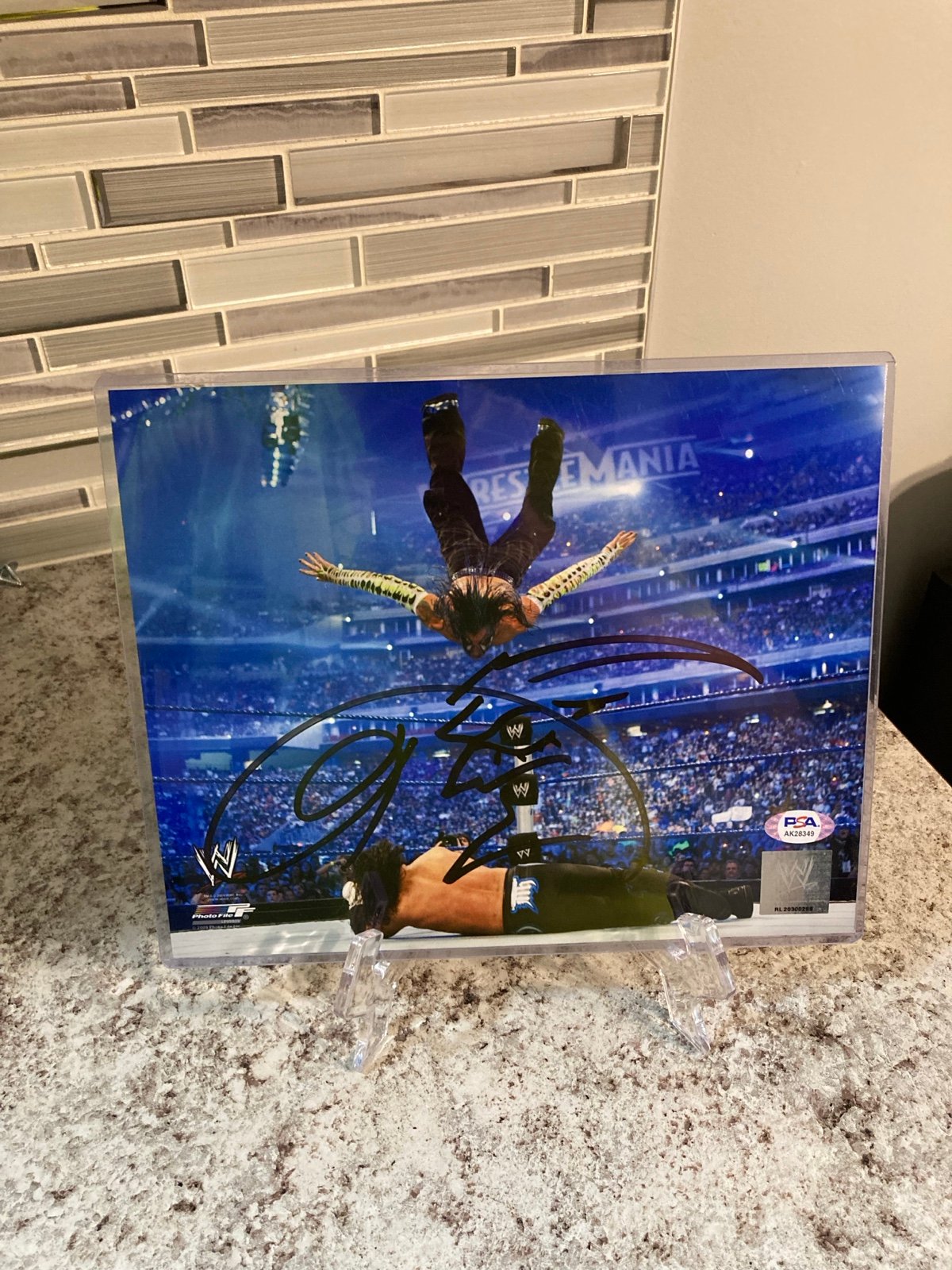 WWE Autograph