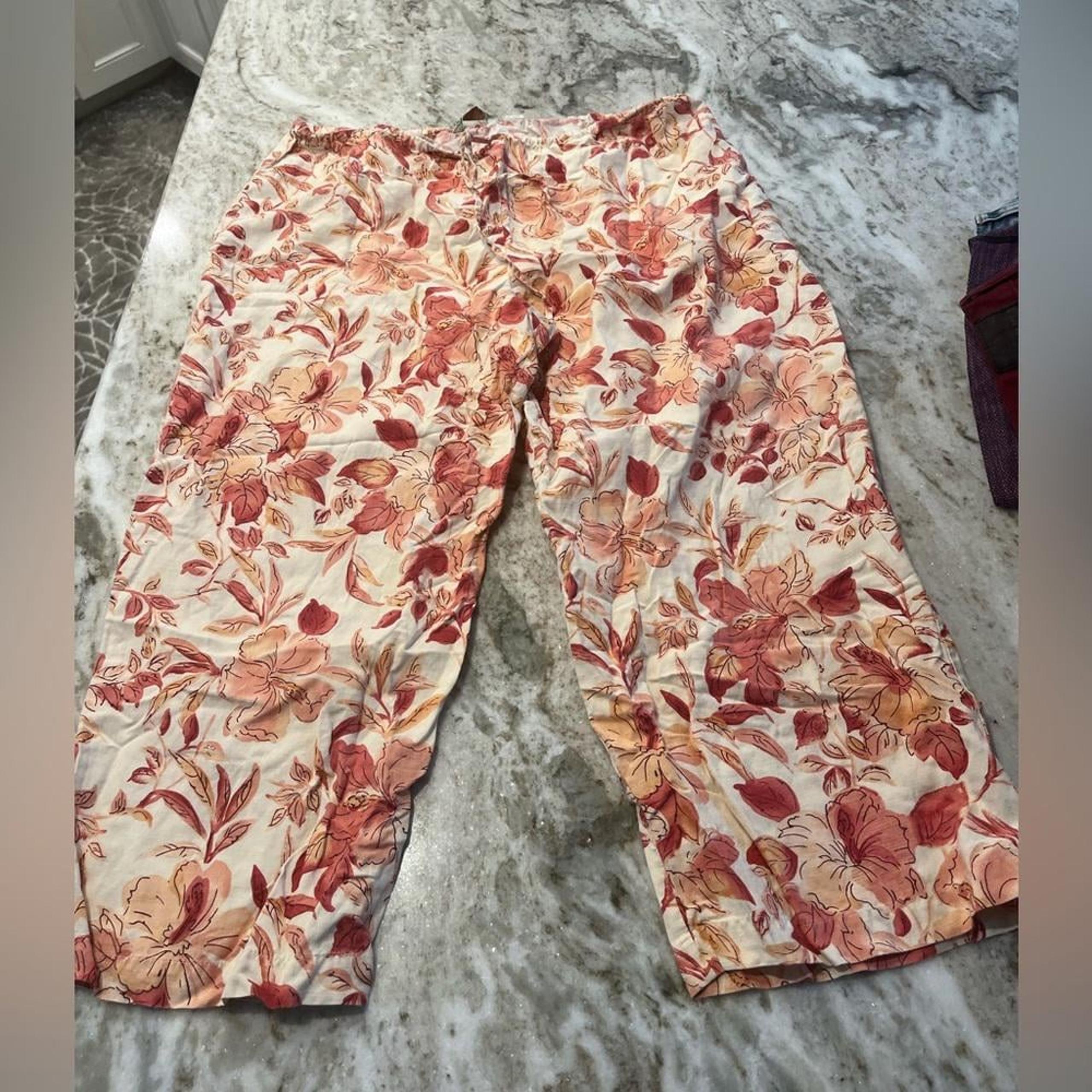 Vintage Tommy Bahama Floral Print Capri Cropped Pants Silk Linen size 16