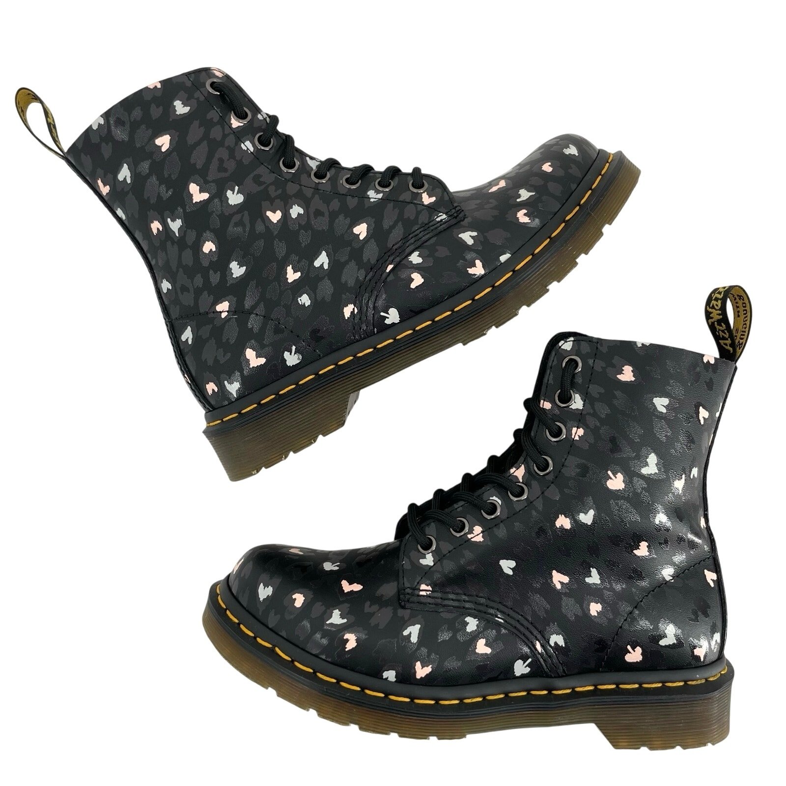Dr. Martens 1460 Pascal Wild Hearts Printed Black Valentine Lover Boots Size 7