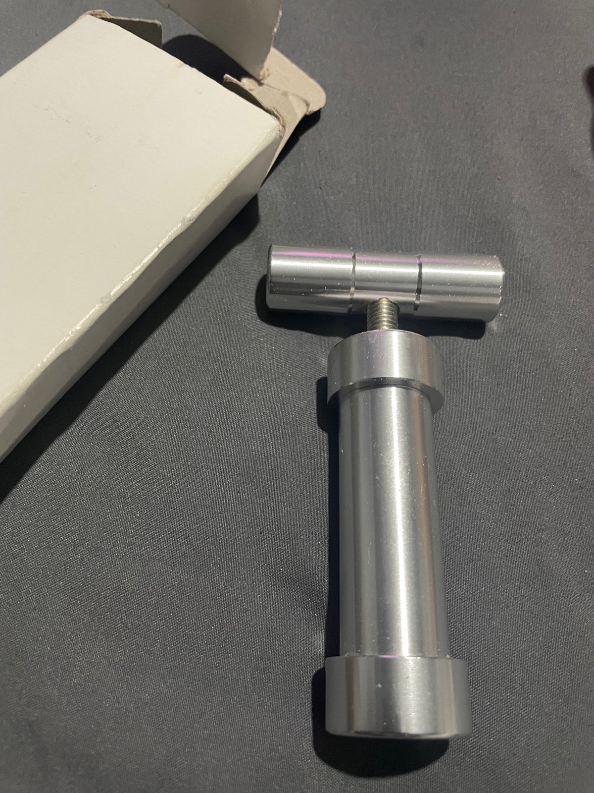 Hand press