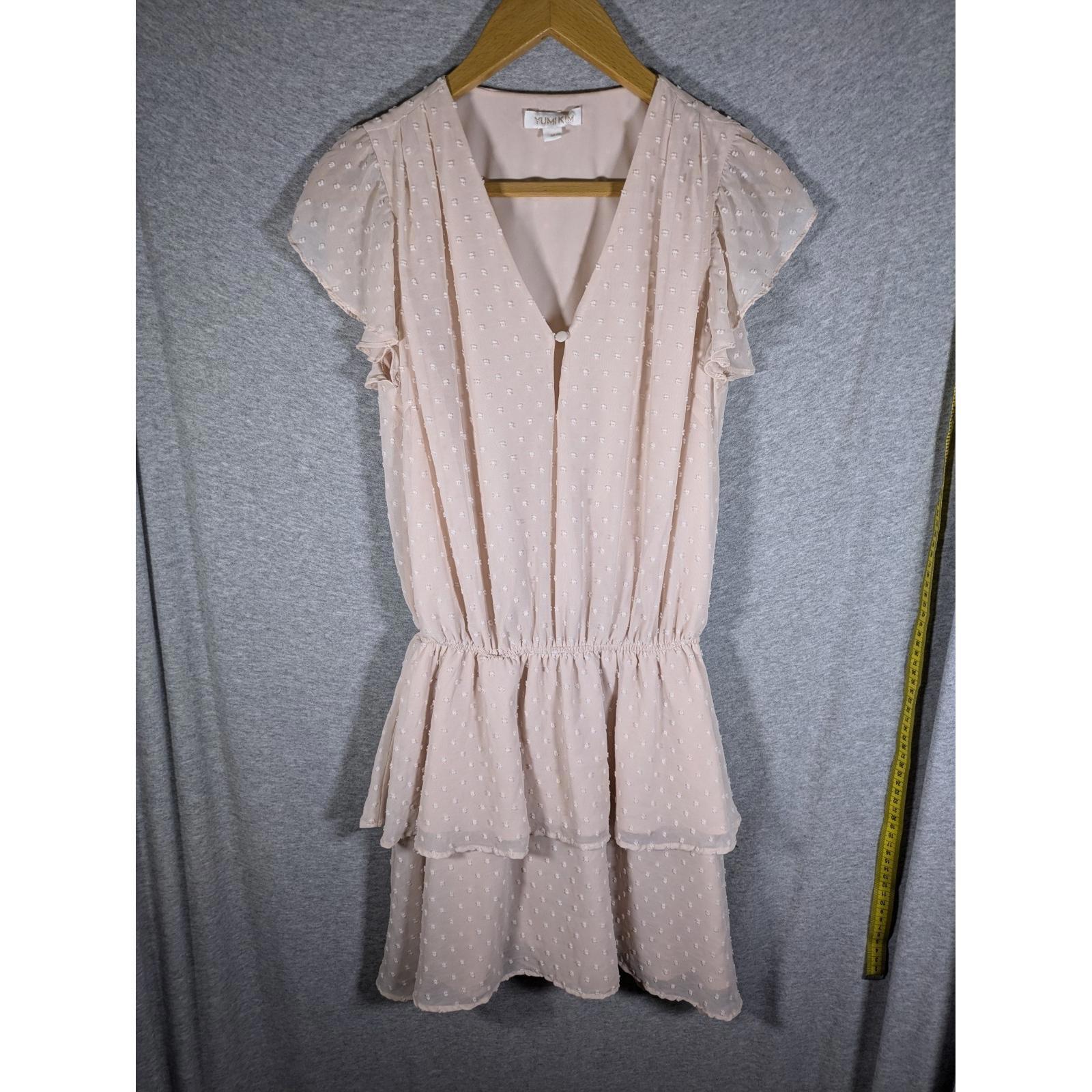 Yumi Kim Dress Womens Medium Chelsea Blush V neck Ruffle Coquette Romantic