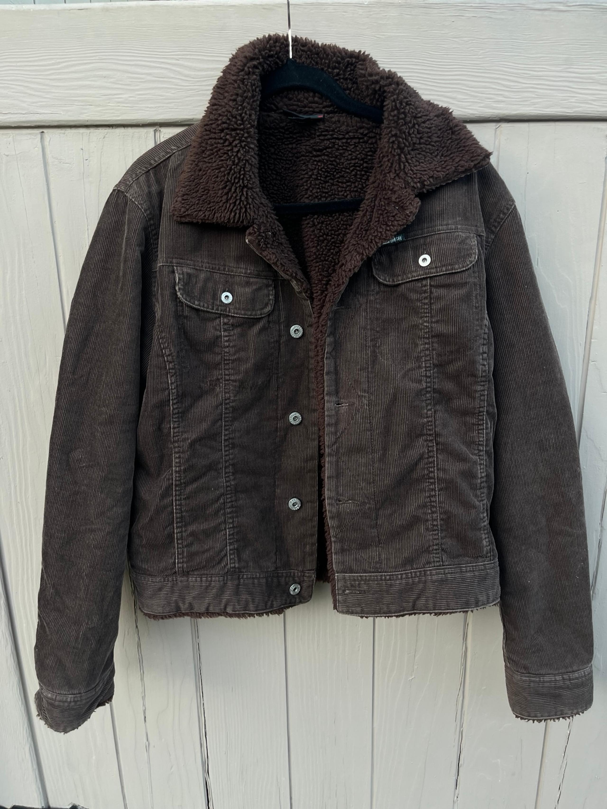 Vintage Y2K Brown Corduroy Trucker Jacket size L