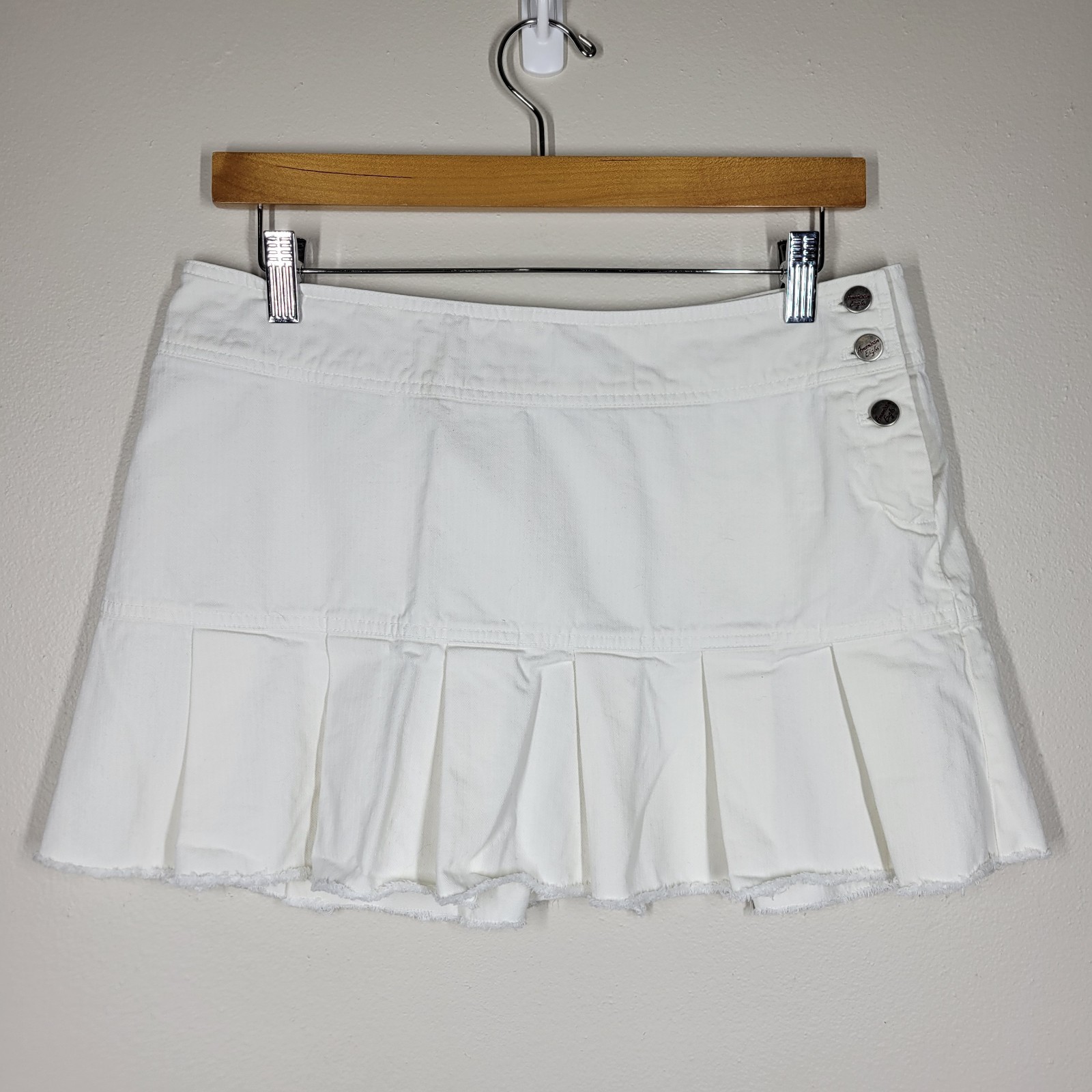 Vintage Y2K American Eagle Denim Off White Pleated Micro Mini Skirt Raw Hem 6