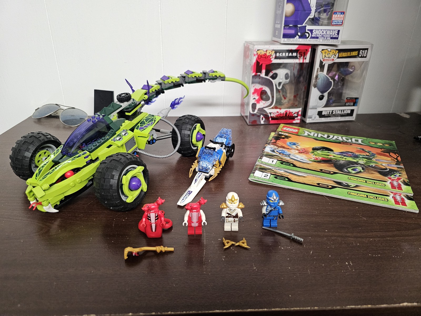 Lego Ninjago 9445 Fangpyre Truck Ambush