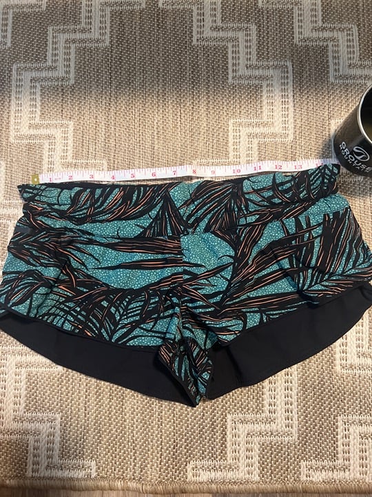Lululemon reversible beach shorts