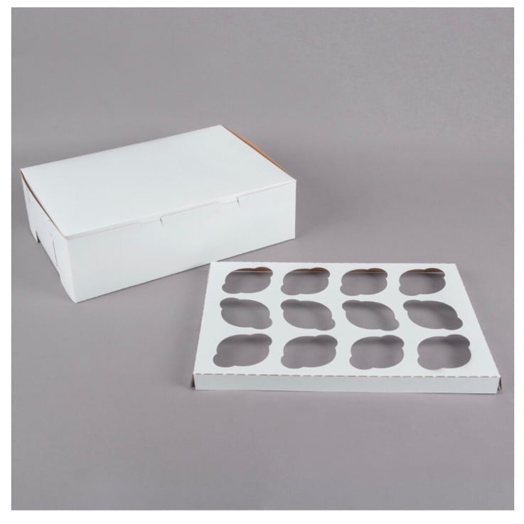 14 x 10 x 4 White Cupcake / Muffin Box with 12 Slot Reversible Insert - 50PK