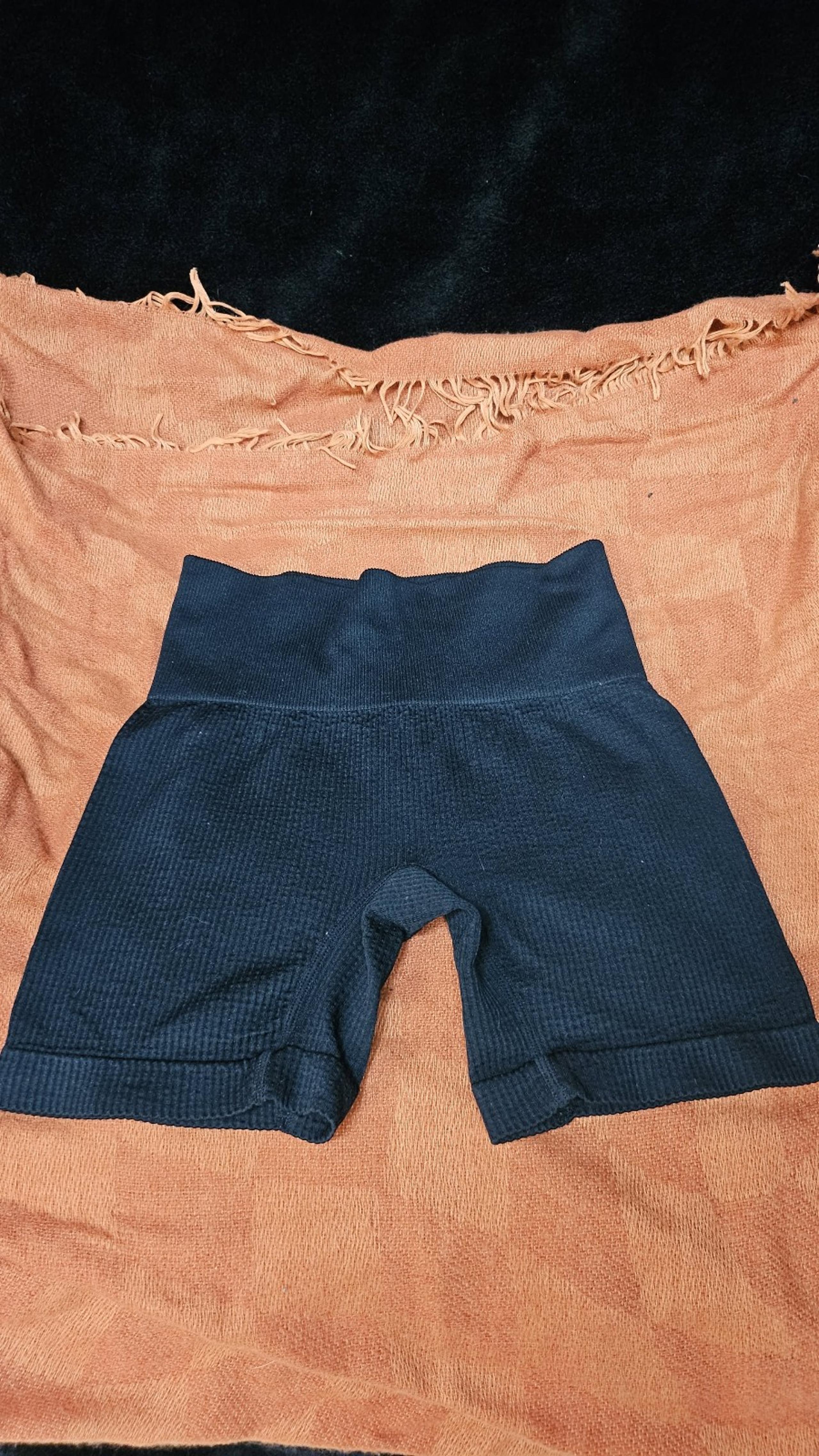 colsie black ribbed shorts xs