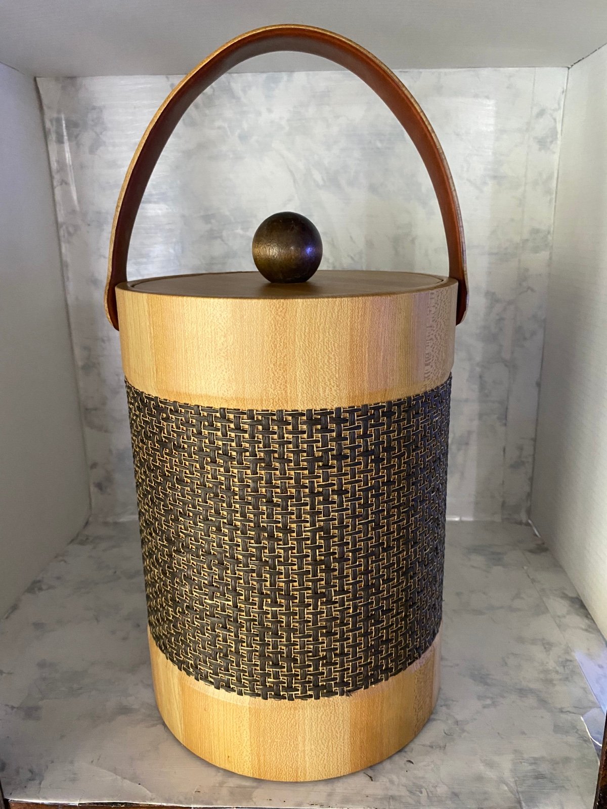 Vintage Mid Century Faux Wood/Woven Wicker Elmar MFG Ice Bucket