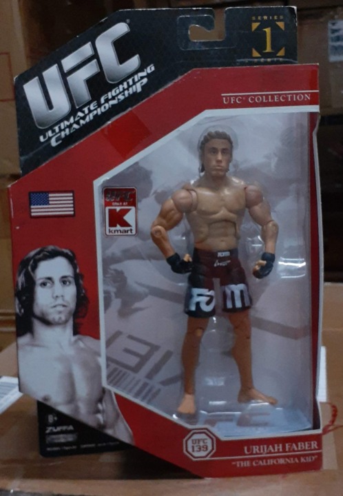 UFC Jakks Pacific Series 1  Deluxe Urijah Faber " The California Kid " Figure
