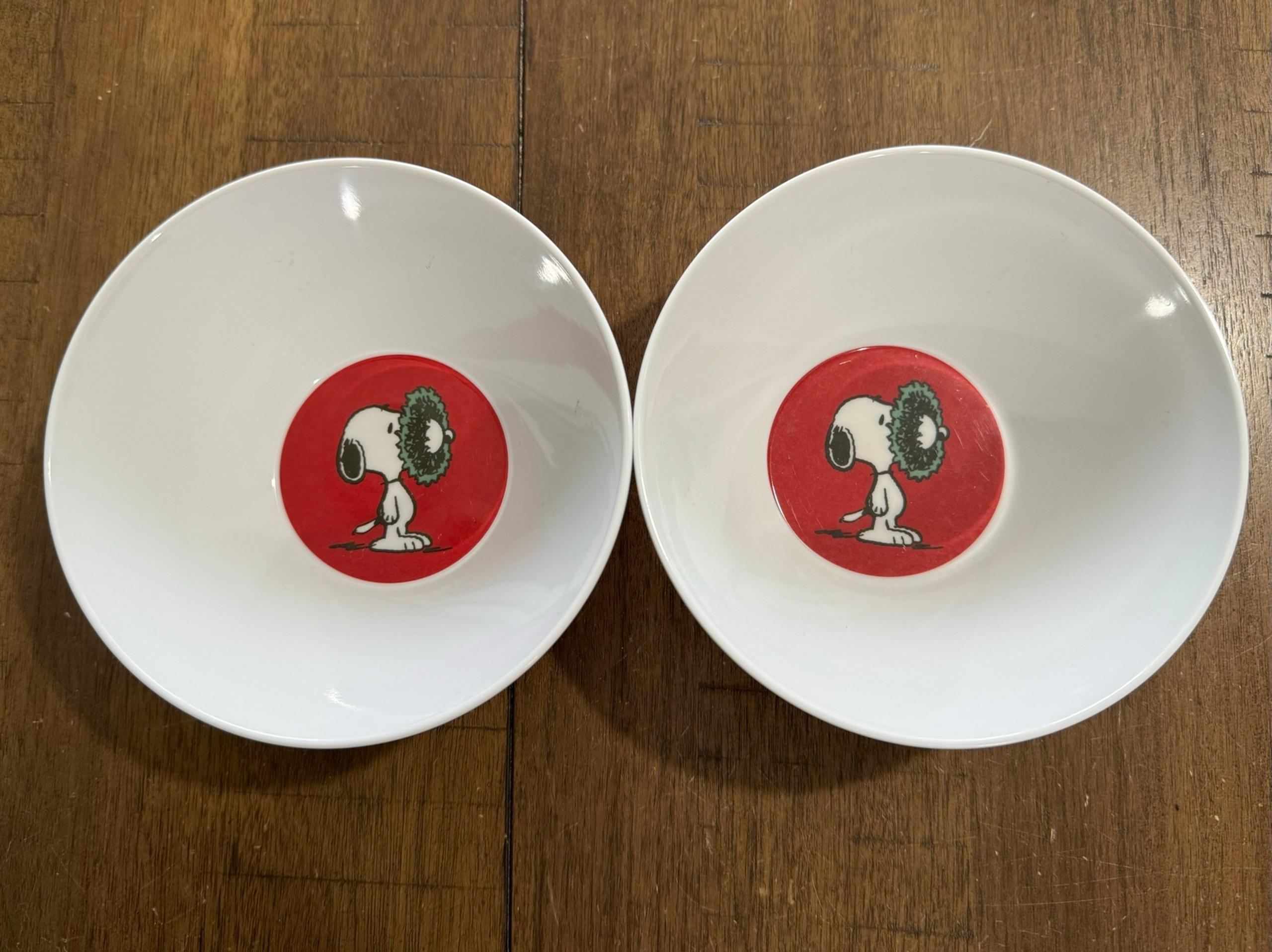 2 Rare Pottery Barn Kids Peanuts Snoopy Bowls Red Wreath Christmas Rare VGC