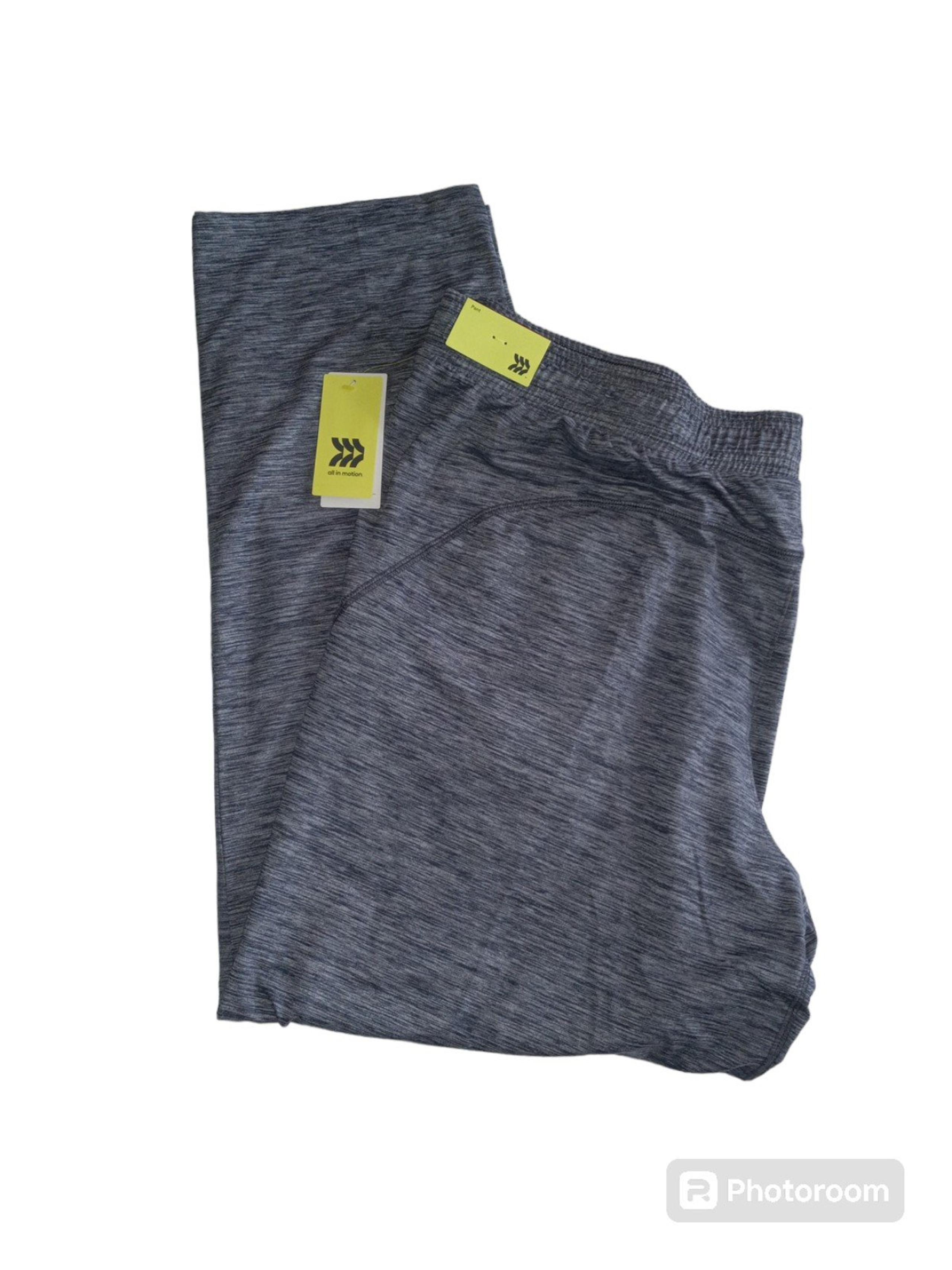 Joggers men's size XXL Heather blue with slash pockets NWT