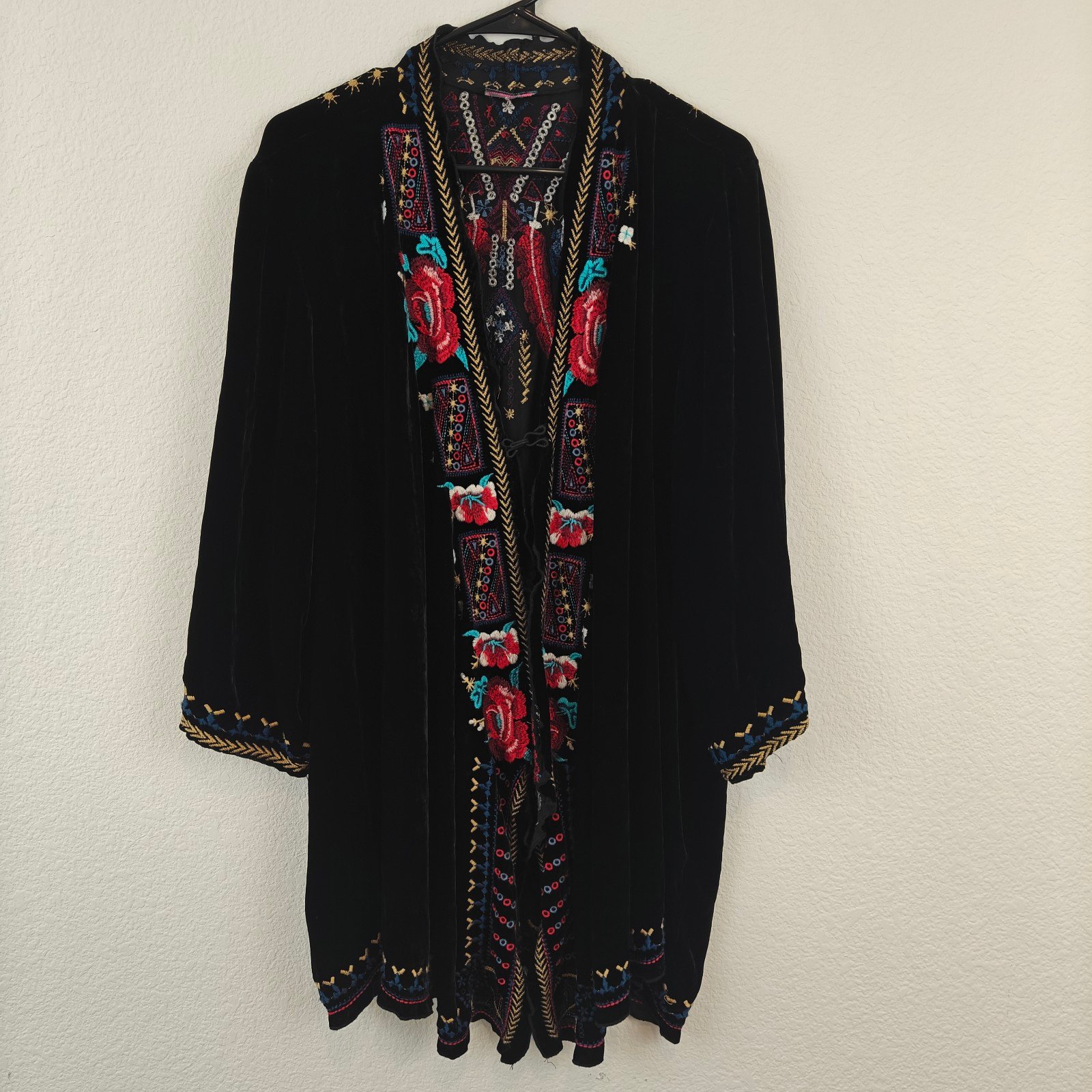 Johnny Was Black Velvet Silk Blend Embroidered Kimono Size Large Women's