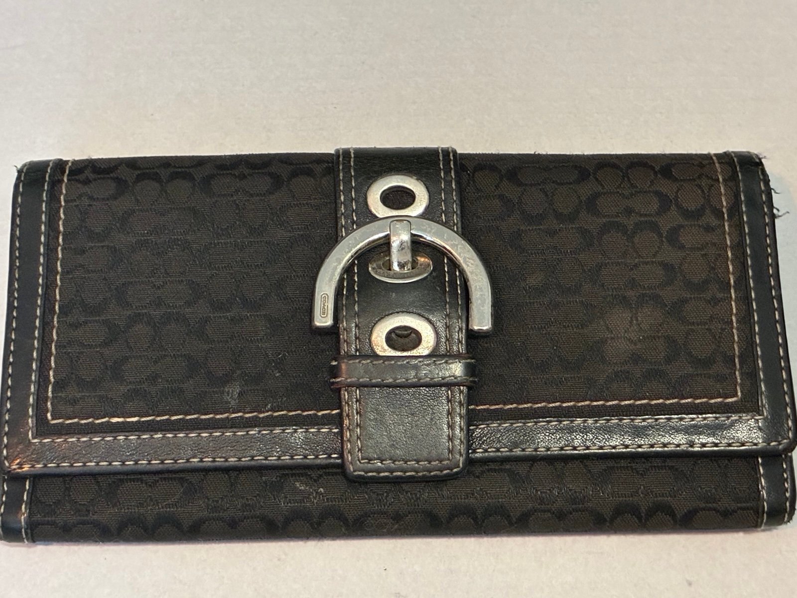 Coach Buckle Long Wallet