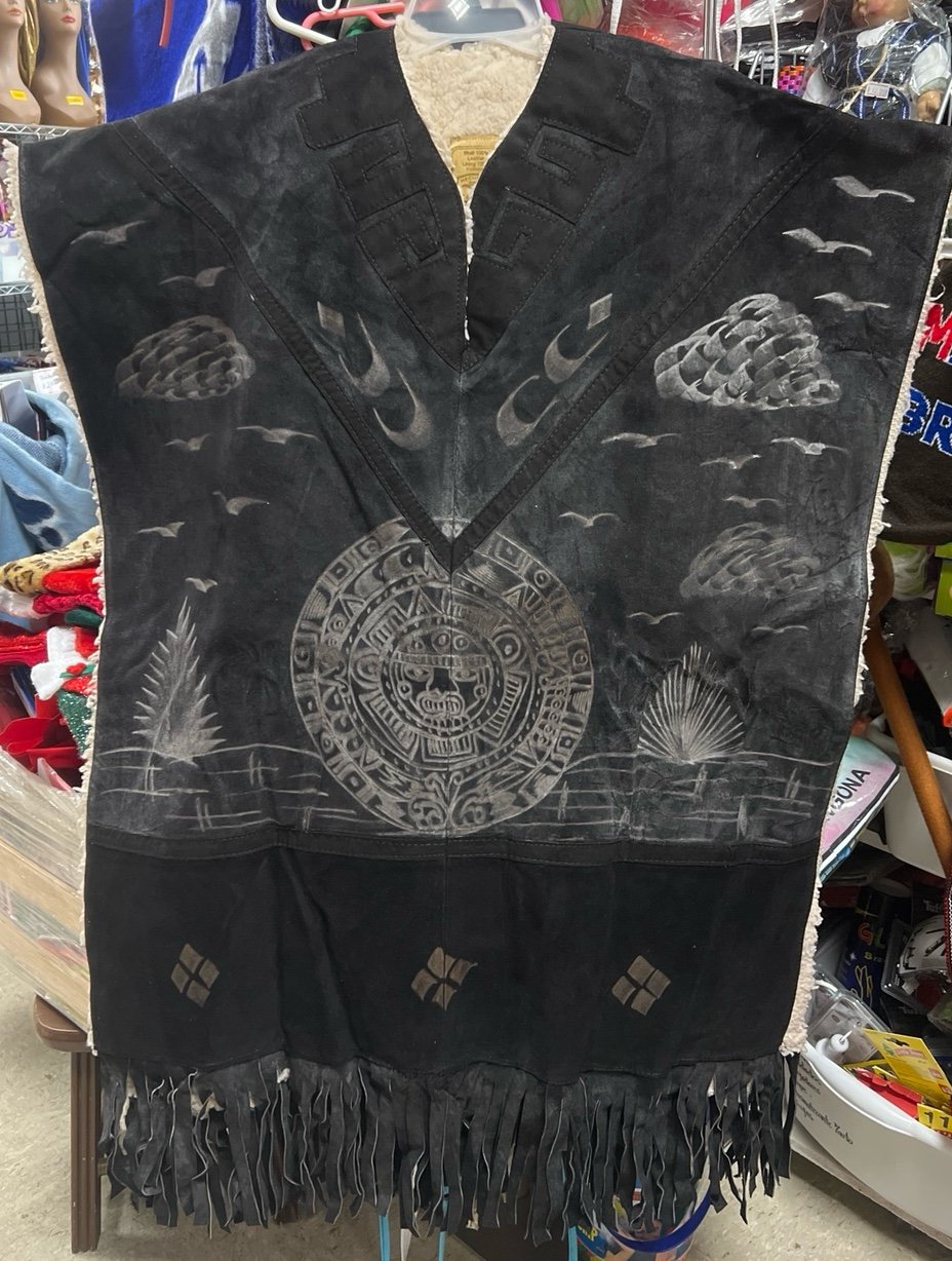 Poncho calendario azteca