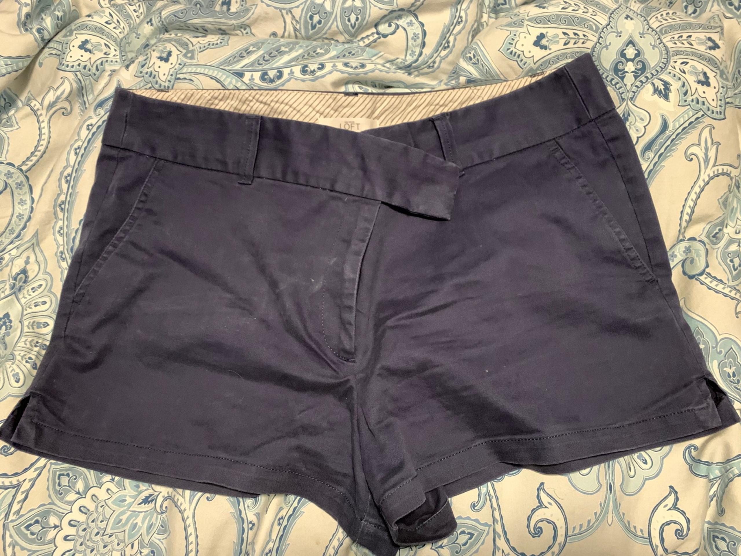Womens Ann taylor loft “the riviera short” shorts  size 16