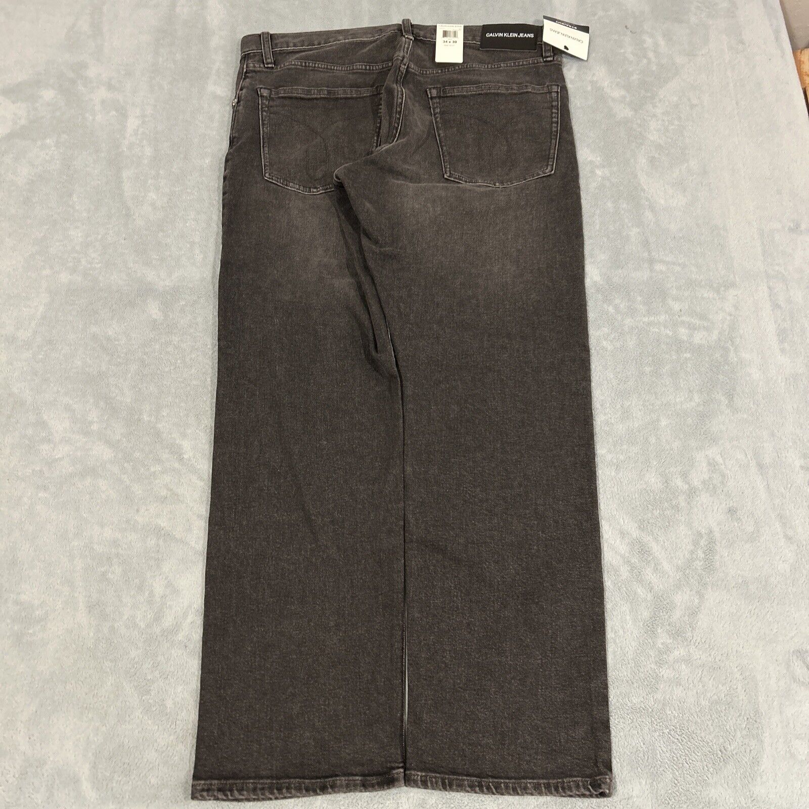 NWT Calvin Klein CKJ 035 Jeans Relaxed Fit Mens 34x30 Straight Pants Fade