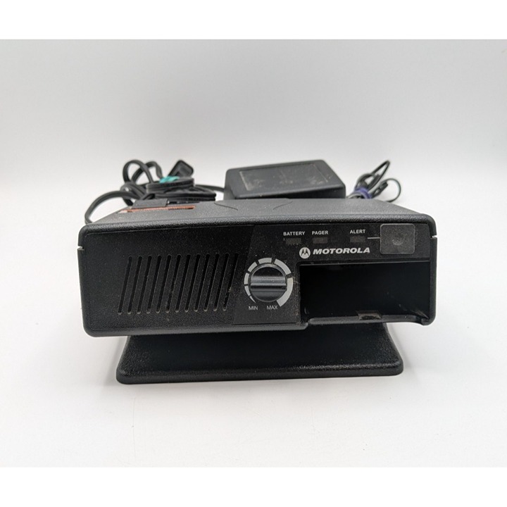 Motorola RLN5869C Amplified and 2nd External Battery Charger Minitor V (5)