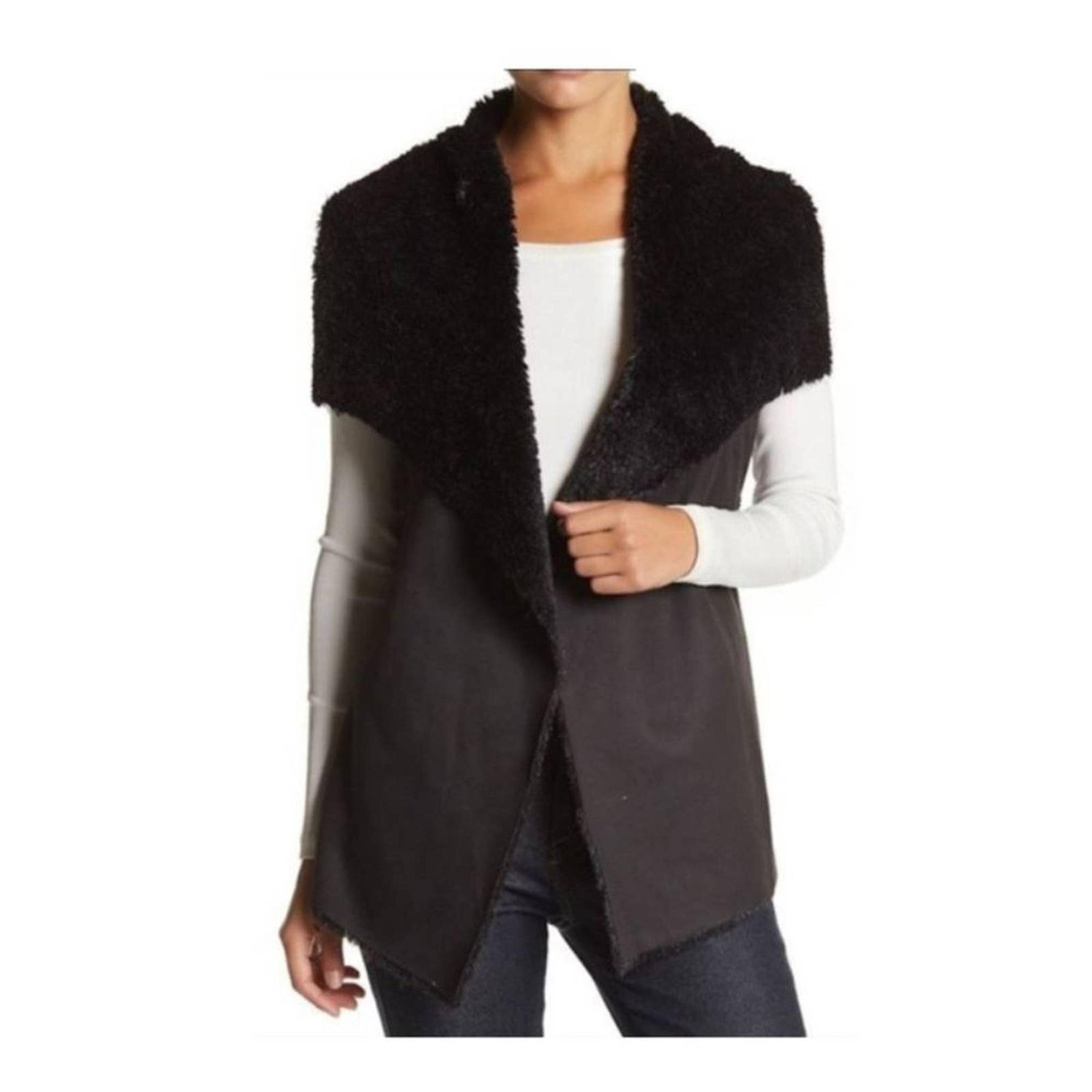 Romeo + Juliet Couture Faux Fur Suede Open Drape Sleeveless Vest Size Sm Black