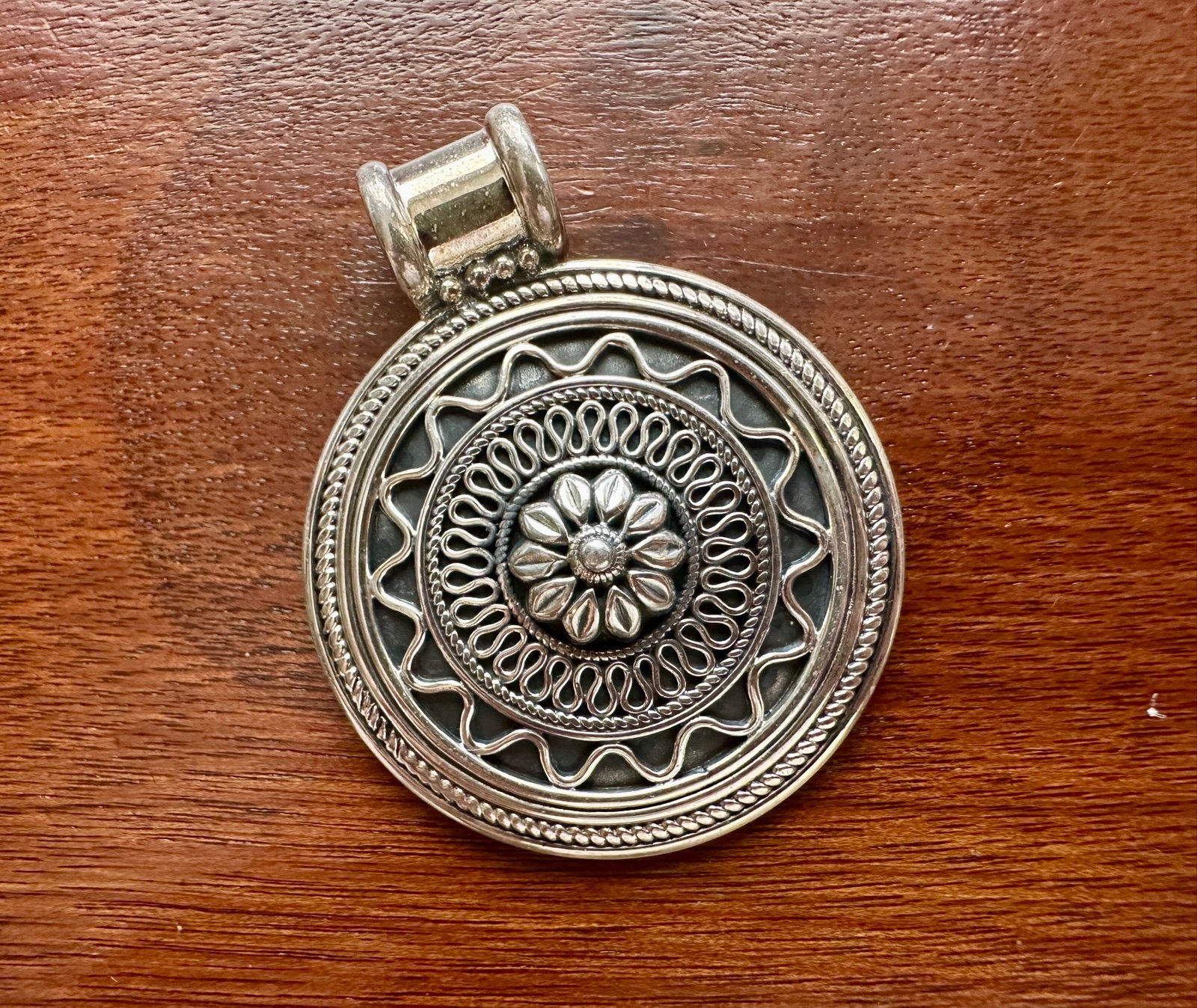Signed Doug Paulus Sterling Silver 925 Large Round Floral Medallion Pendant