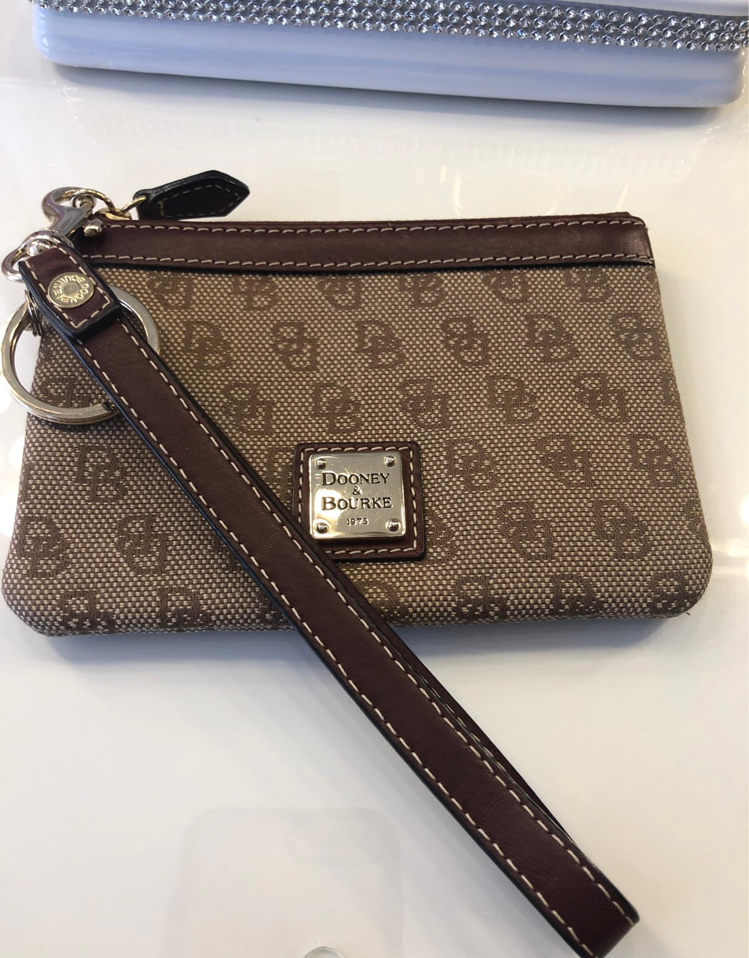 wristlet wallets for women