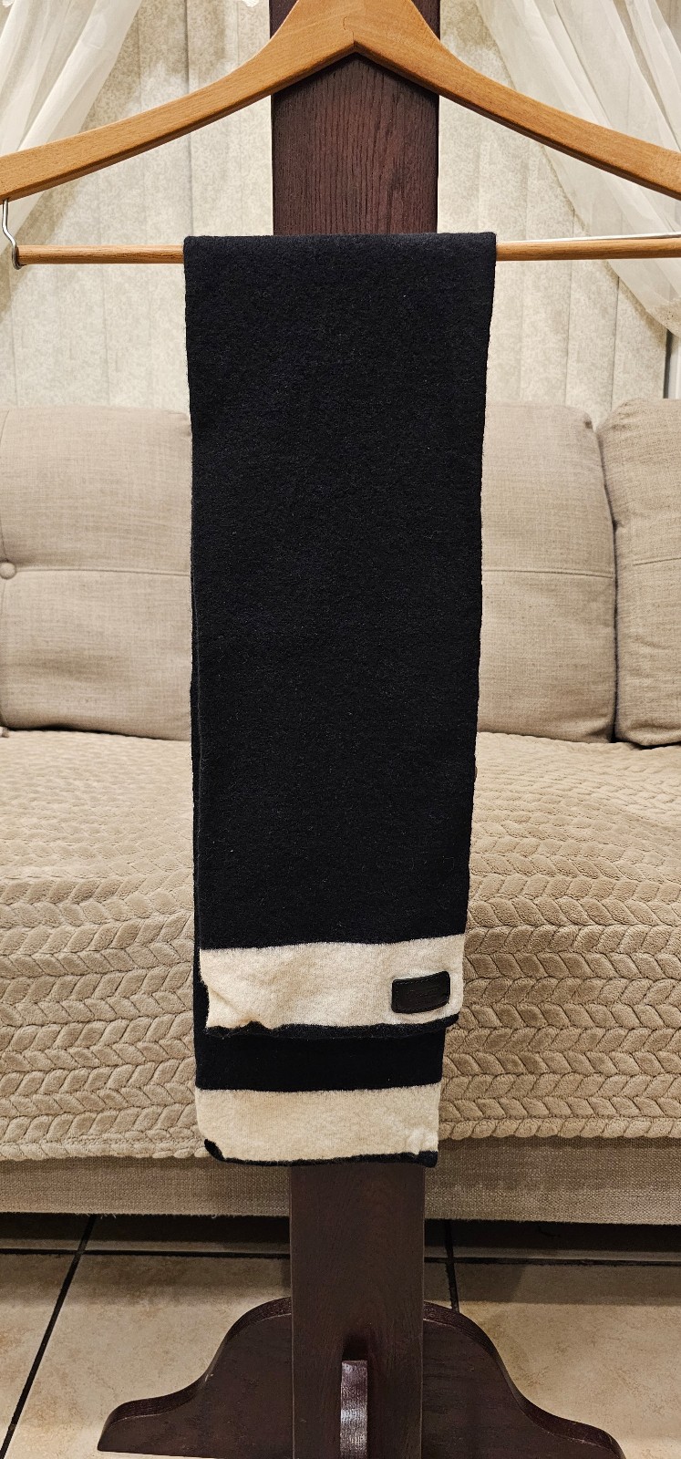 Coach Scarf 100% Merino Wool 44 X7