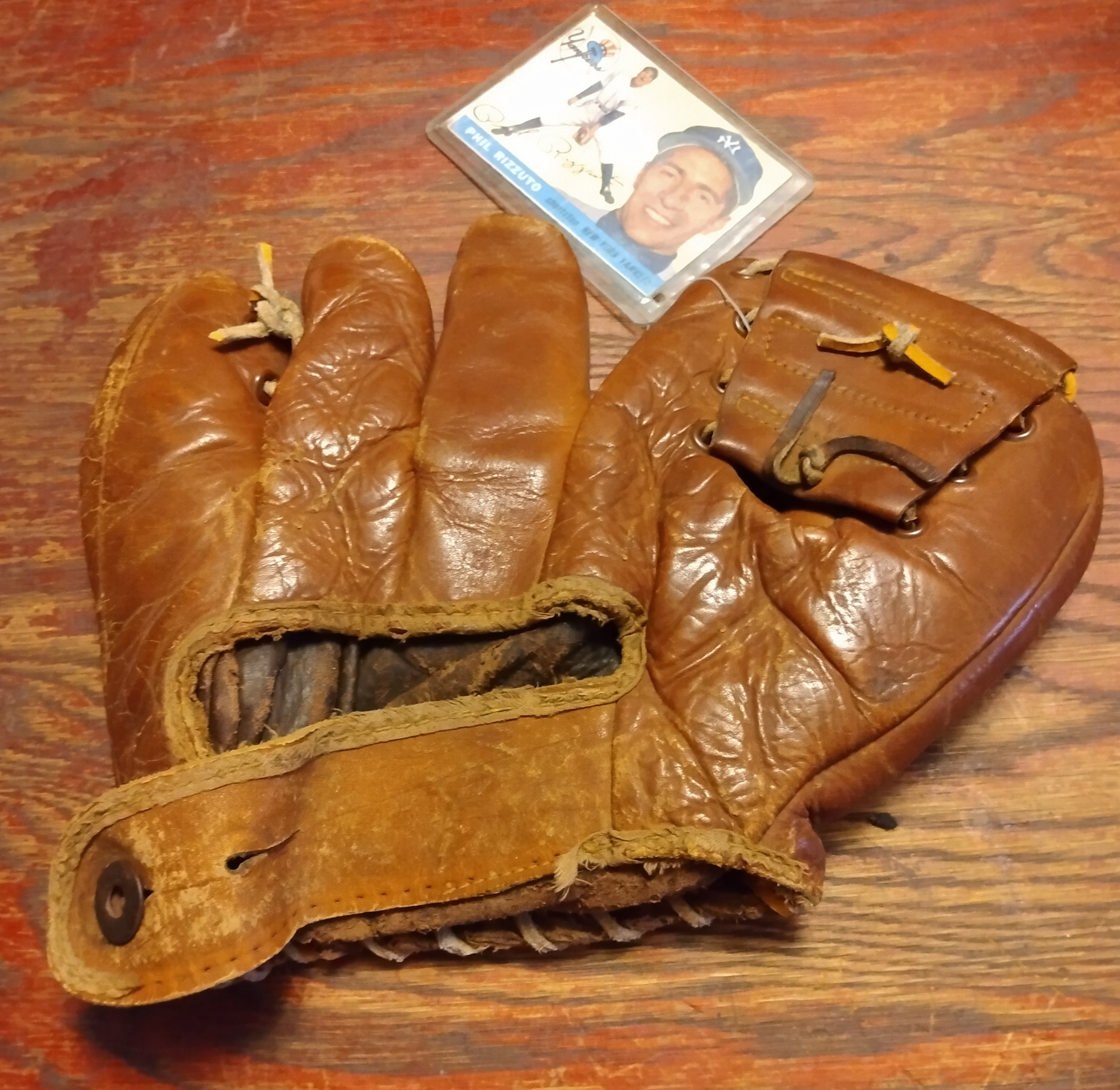 Vintage Phil Rizzuto Baseball Glove