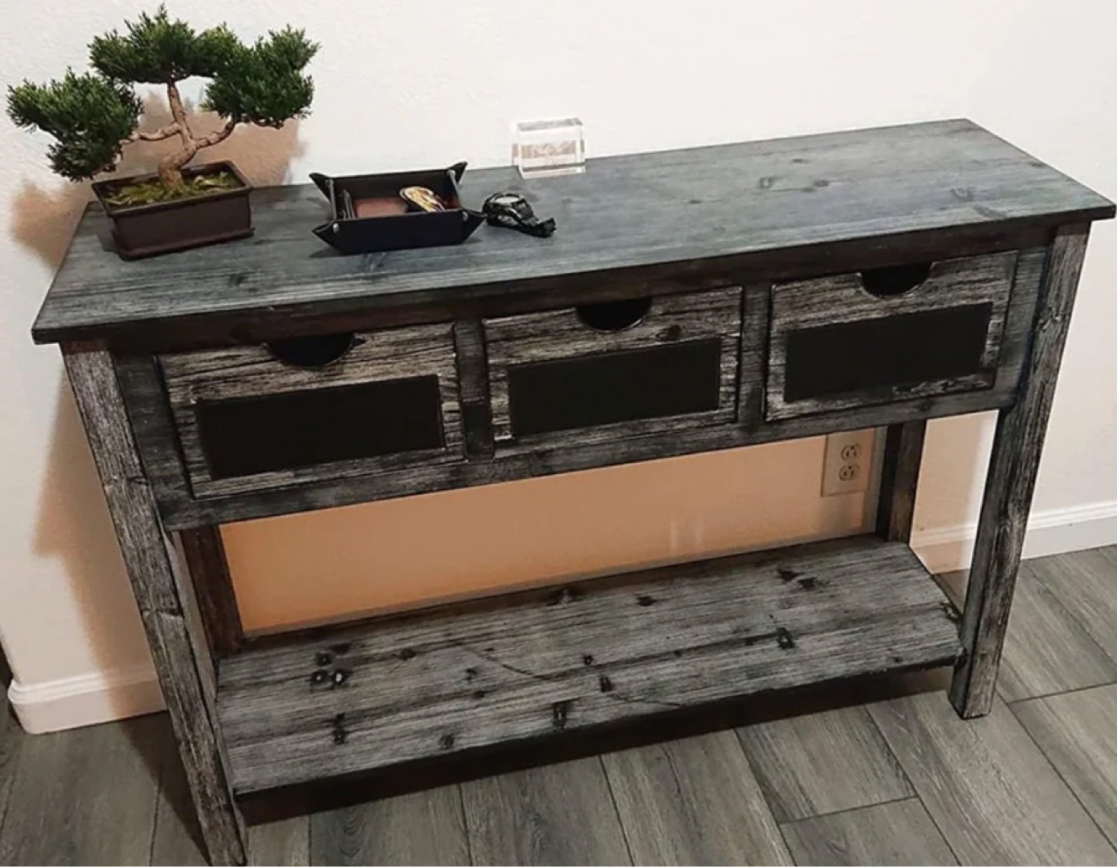 Chalkboard Accent Sofa Table