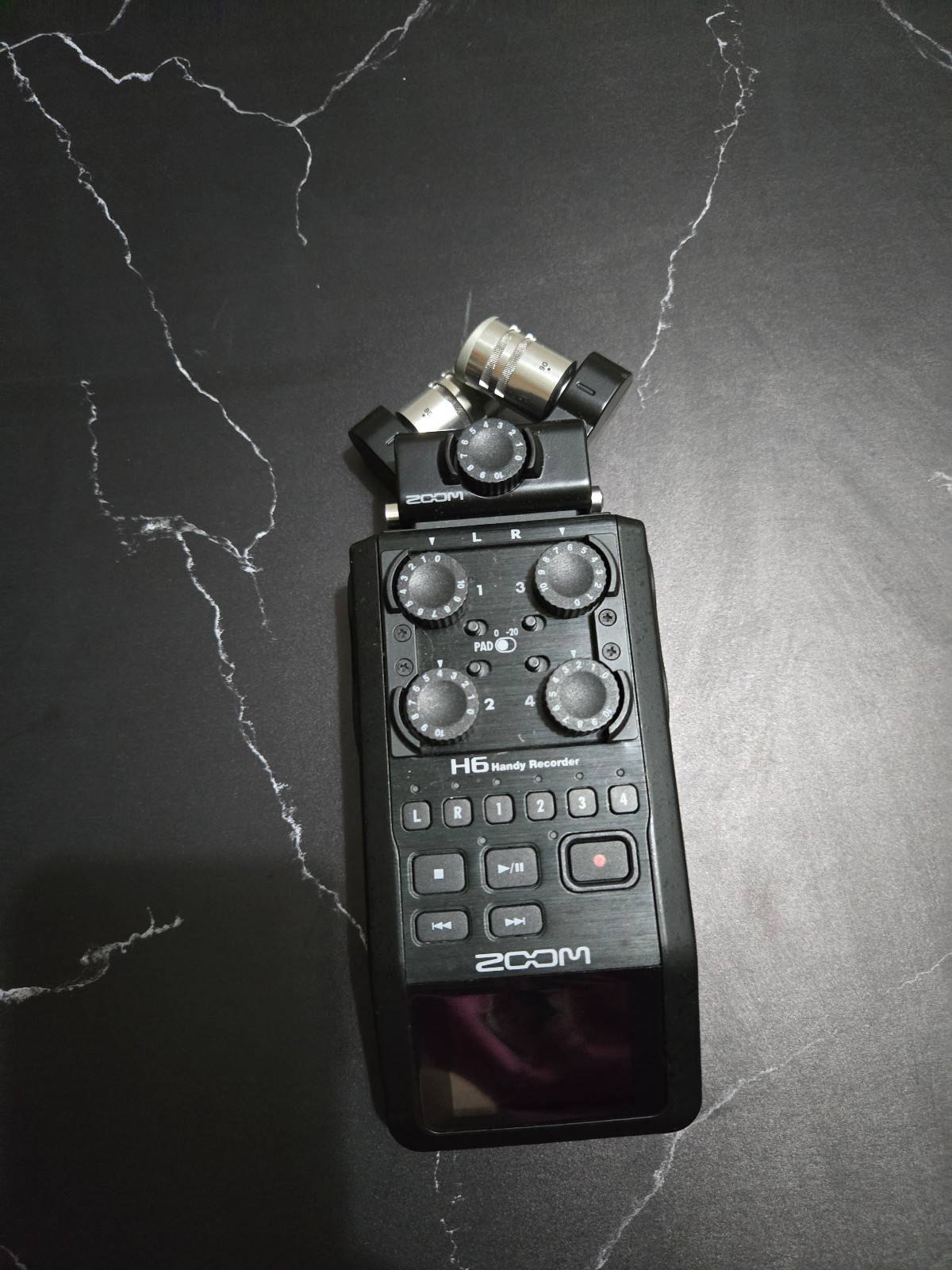 Zoom h6 recorder