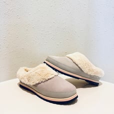 Timberland Women’s Suede Fur Grey Slipper Size 7.5 NEW
