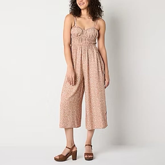 NWT Arizona pink dainty floral vneck flowy wide leg jumpsuit romper