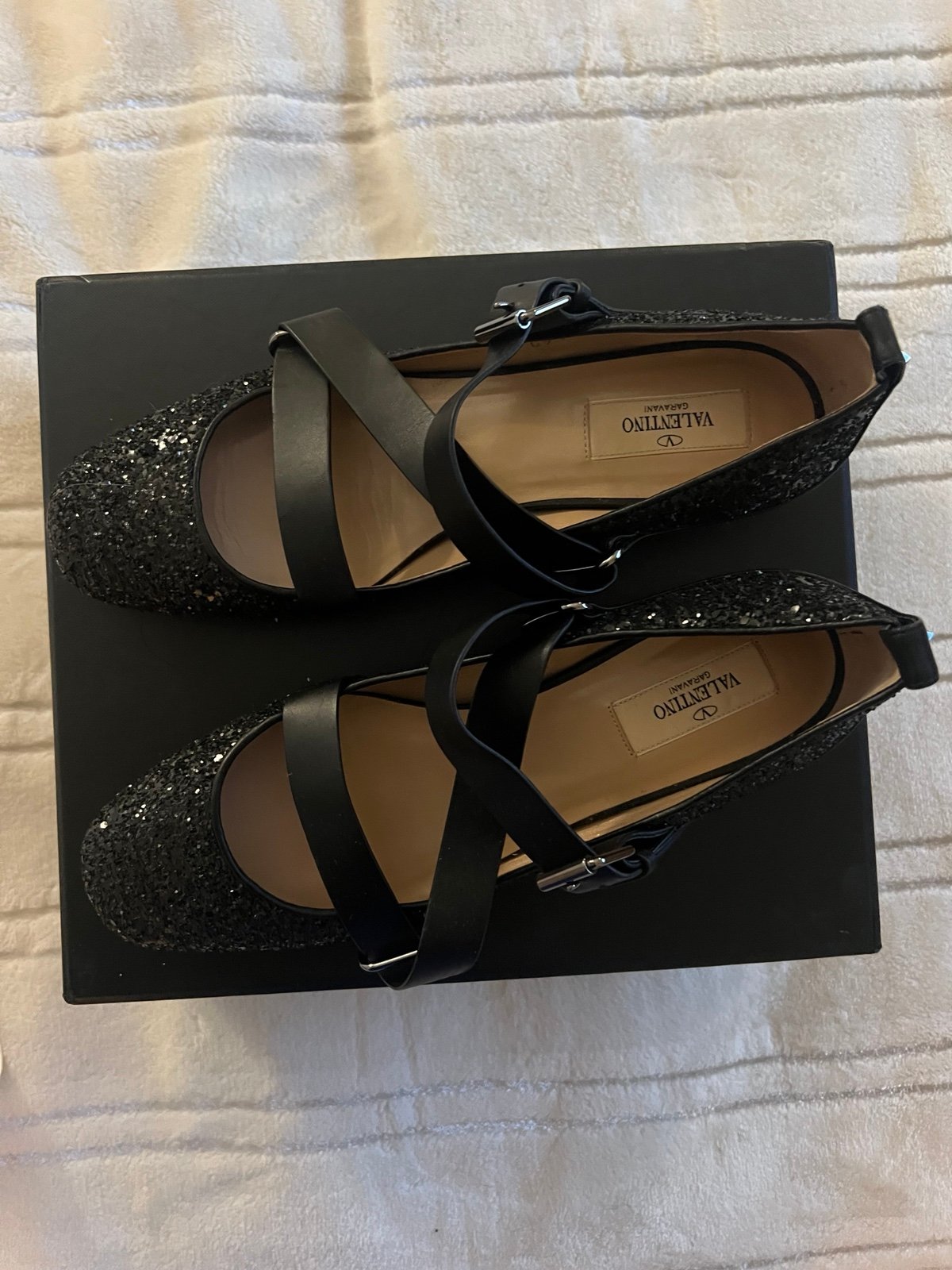 Valentino Garavani Rockstud Strappy Glitter Ballerina Flat Shoes Black 37.5