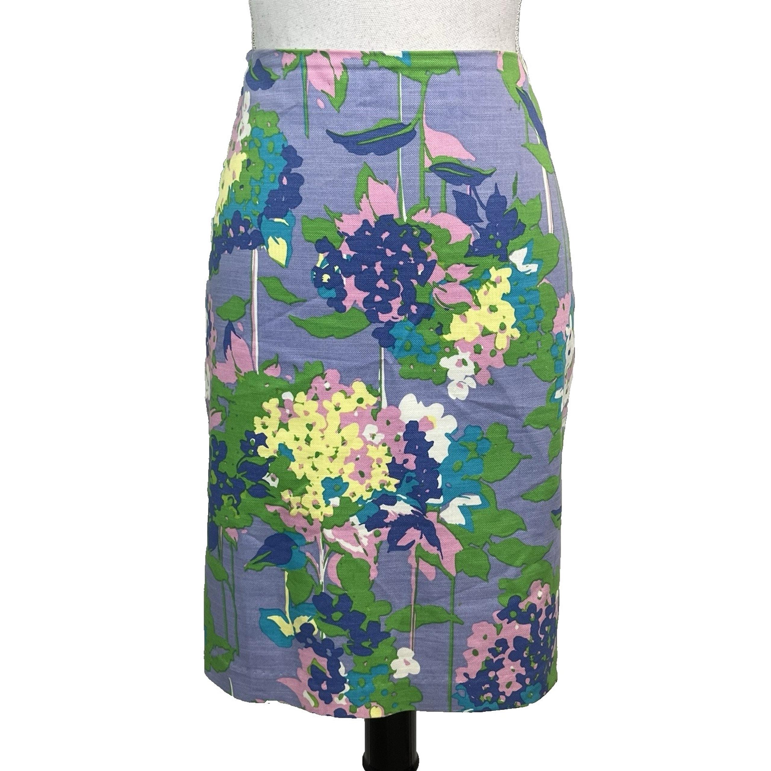 Tommy Hilfiger Skirt size 8 Purple Blue Pink Floral Straight Knee Cottage Core