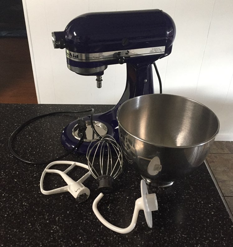 Kitchenaid Stand Mixer Ultra Power Solid Slate Blue KSM90BU W/ Attachments