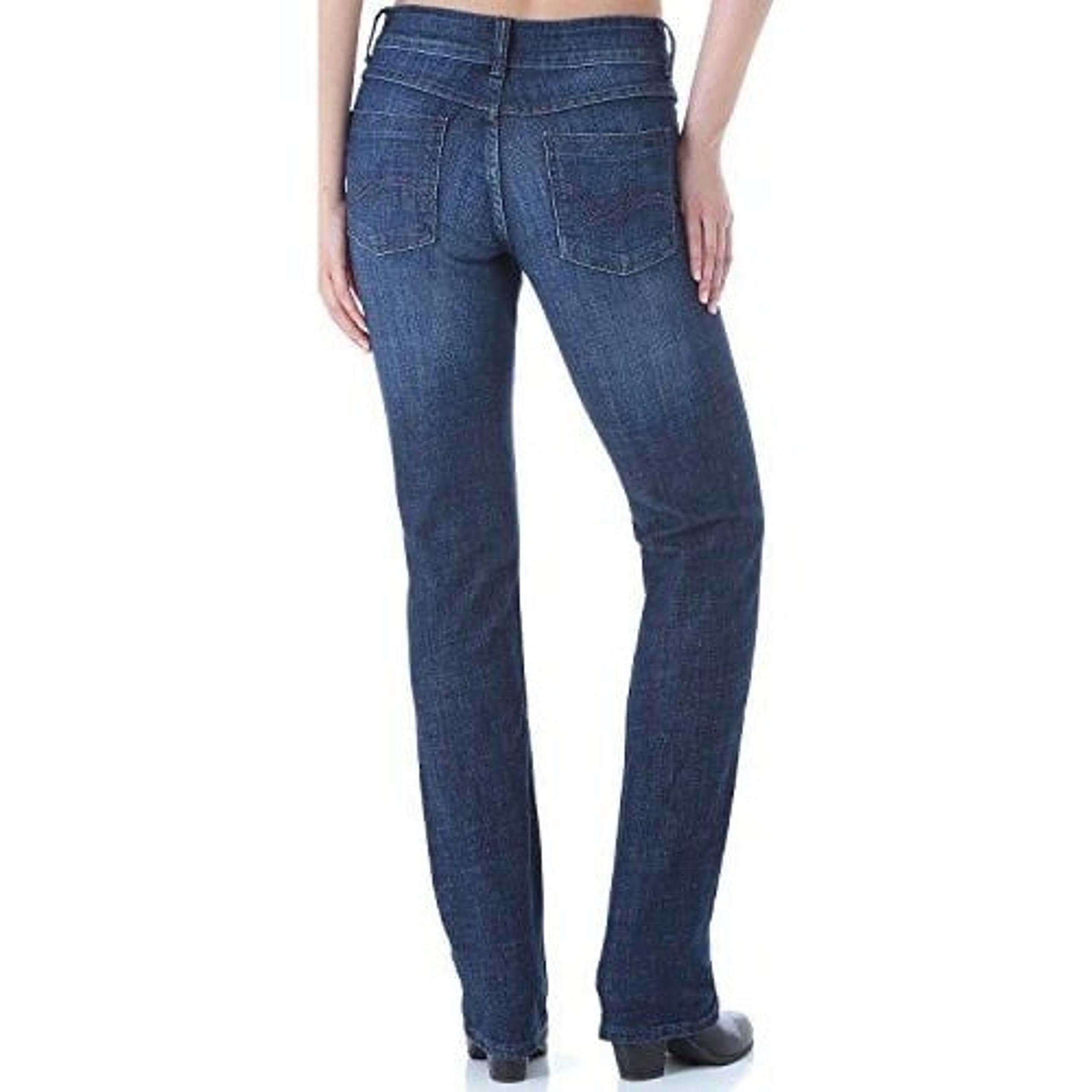 Wrangler Women's 7/8x30 Essentials Mid Rise Straight Leg Jeans Dark Wash 1009MWT