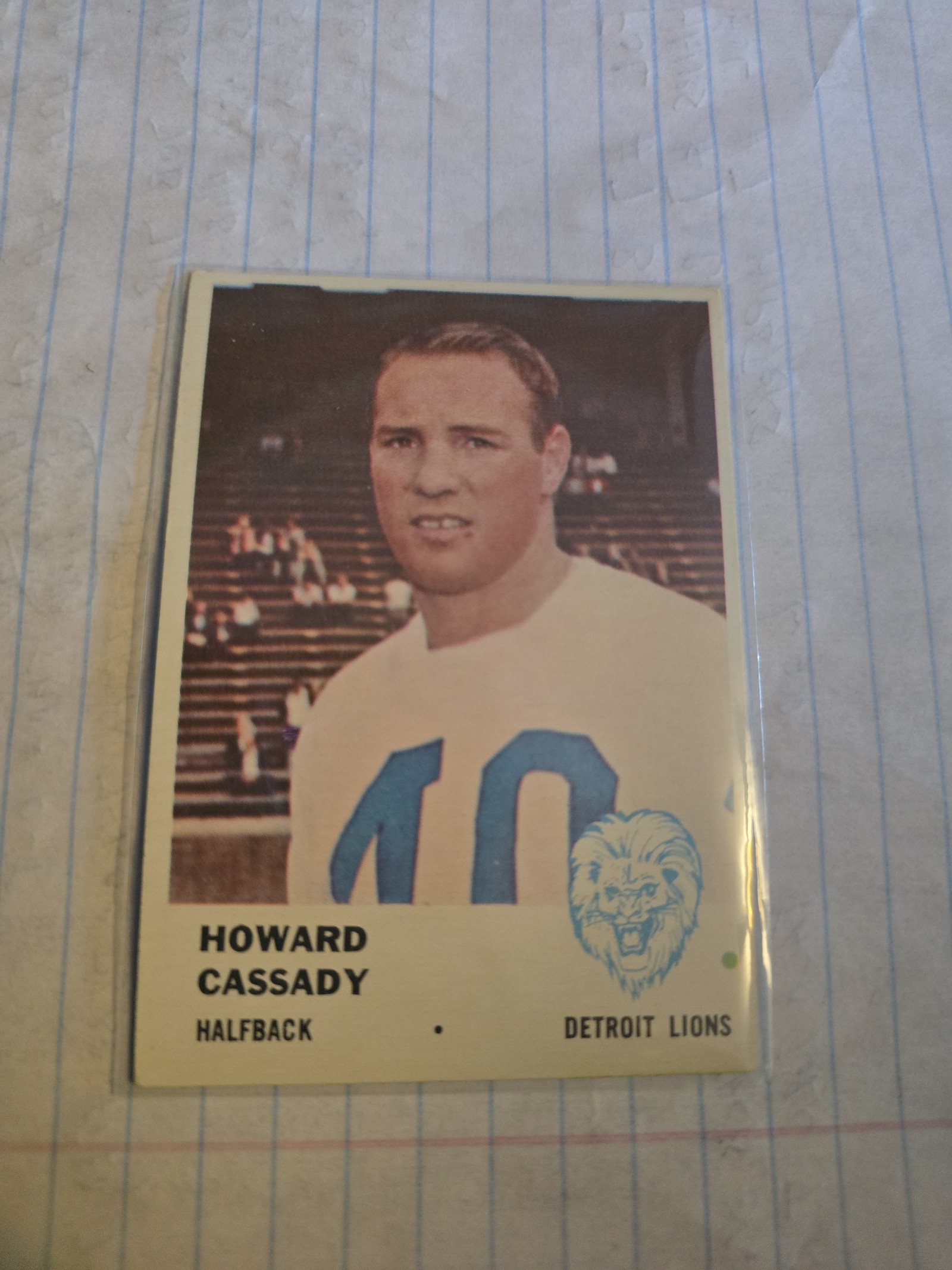 Fleer 1961 Howard Cassady #81 in excellent to near mint.