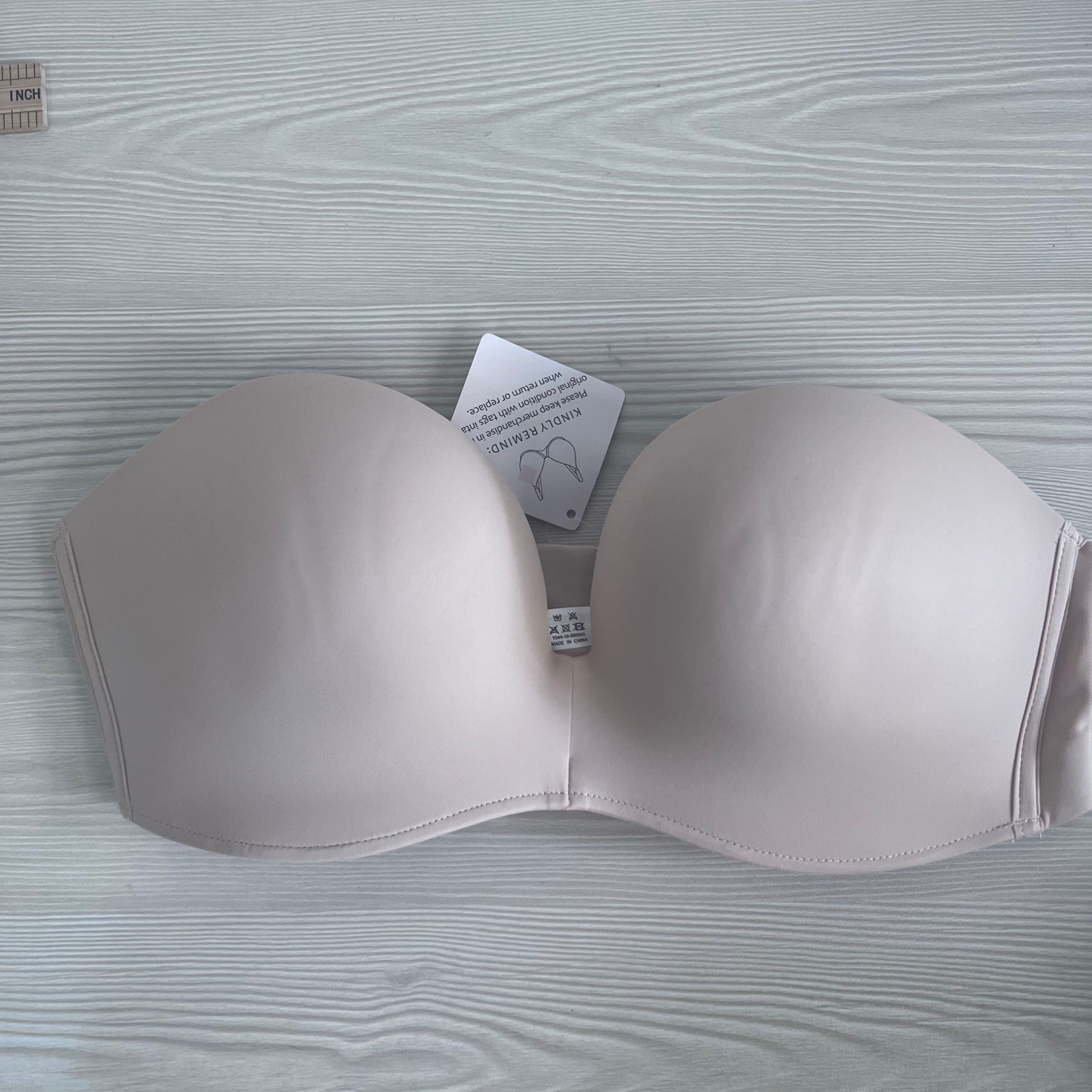 Women's Comfortable Strapless Full-Coverage Push Up Bra In Beige 38C