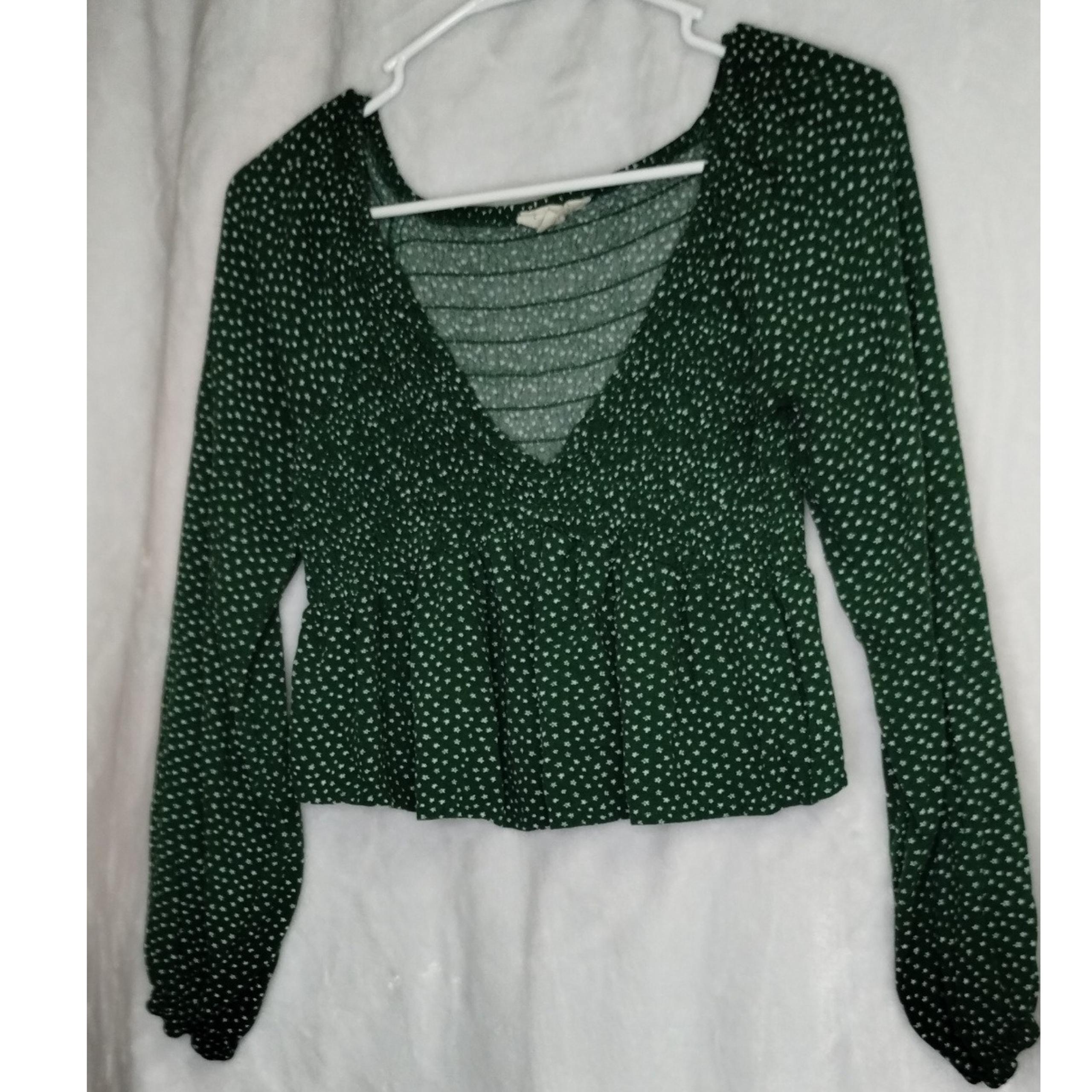 L. A Hearts Star Print Baby Doll Peplum Top Long Sleeve V Neck Green Size M