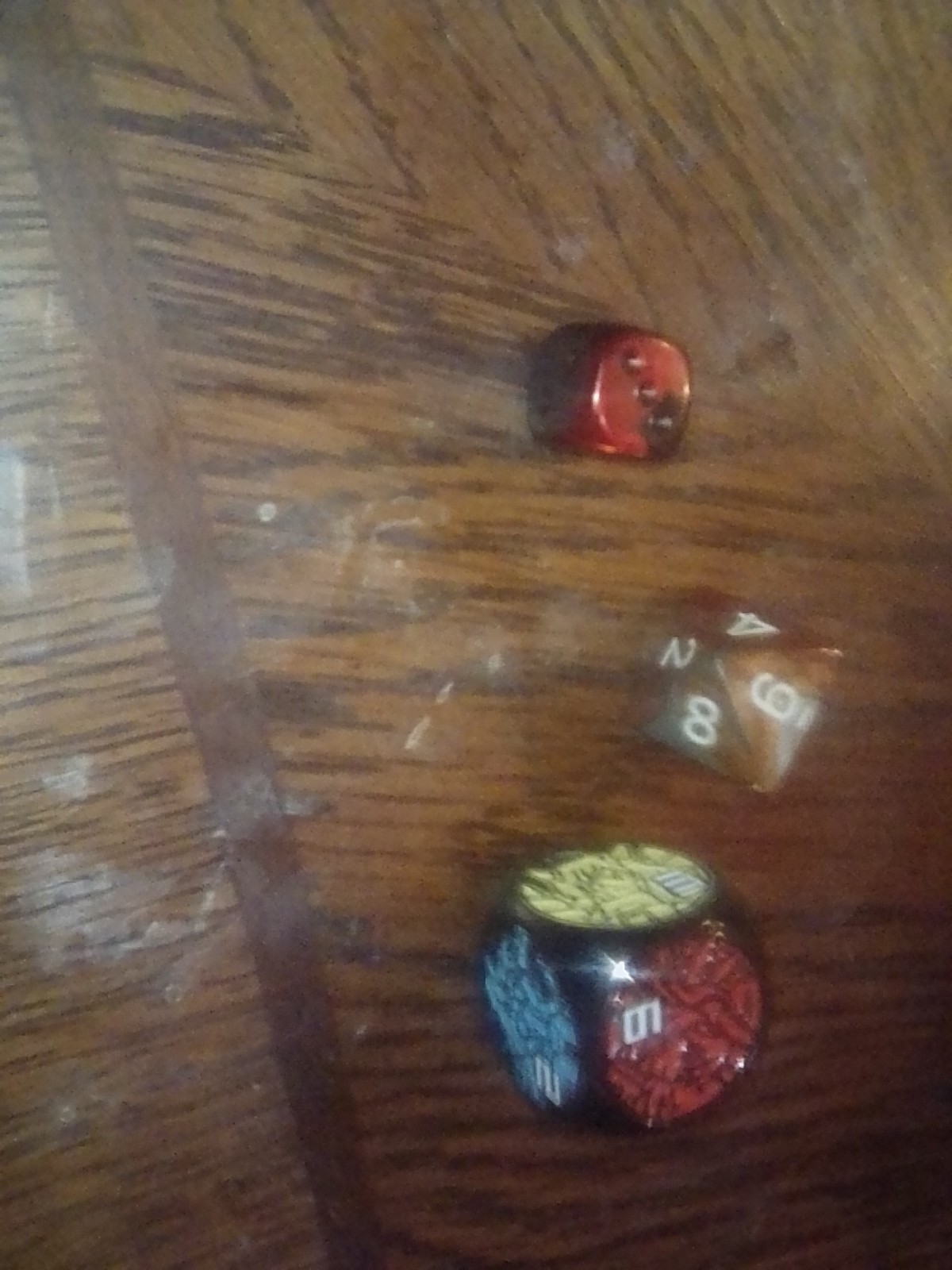 Metal dice vanguard or Yogi oh
