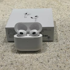 Apple AirPods
