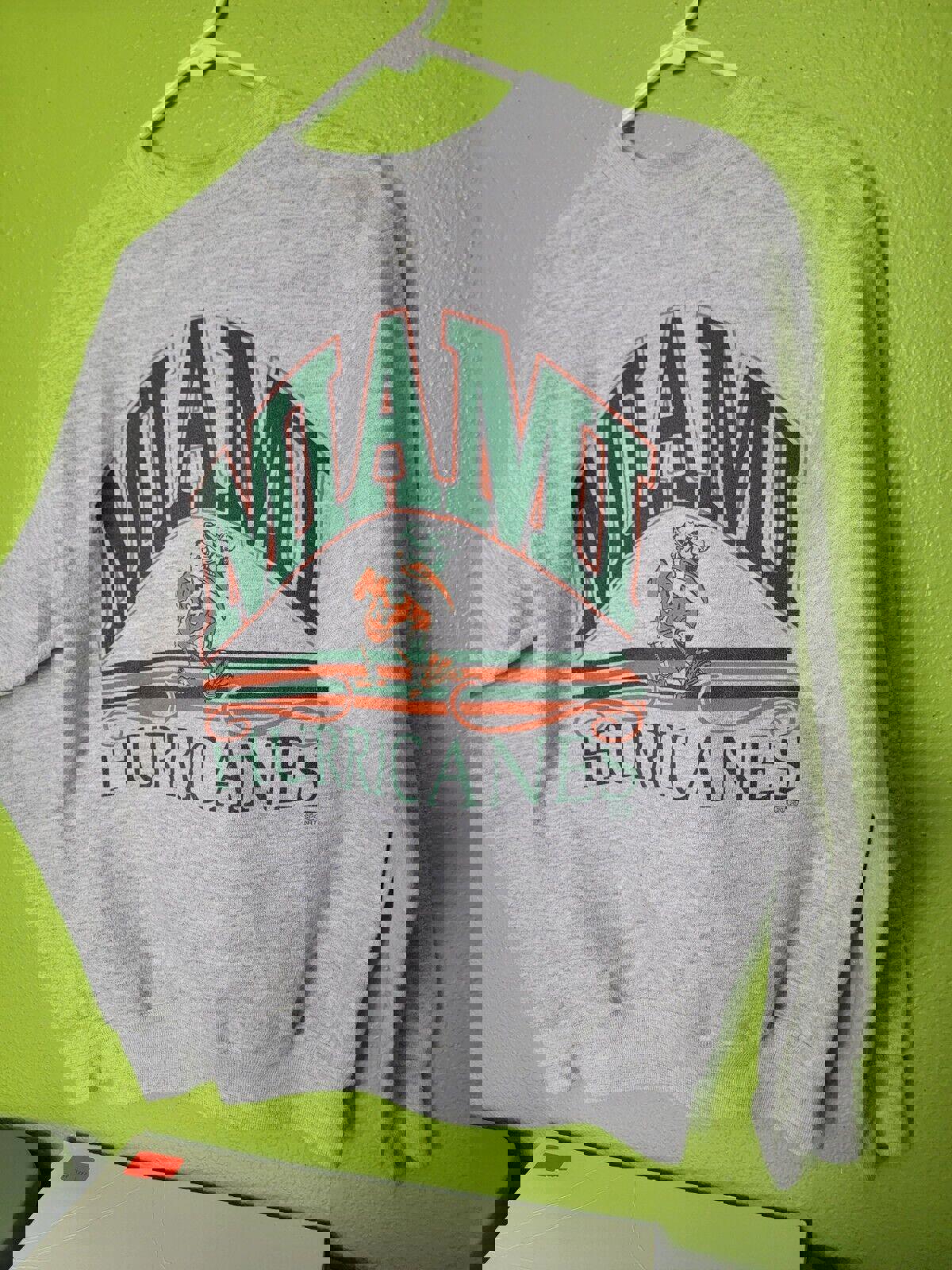 Vintage Miami Hurricanes Pullover Crewneck Football 20/20
