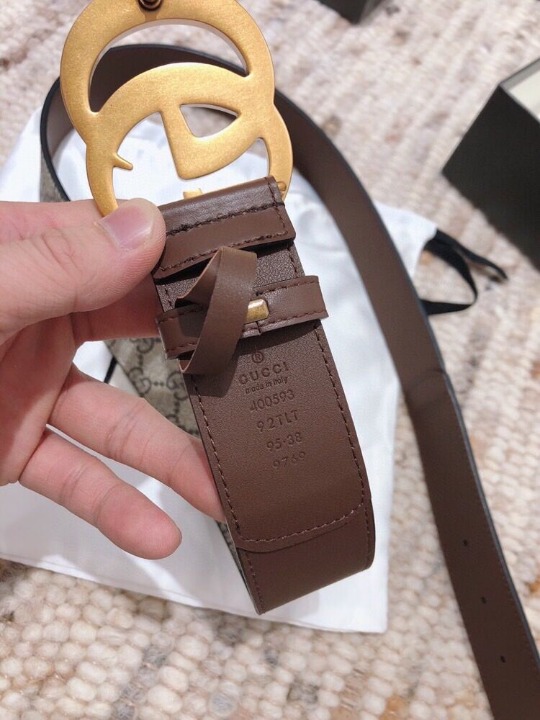 Gucci leather double G gold buckles