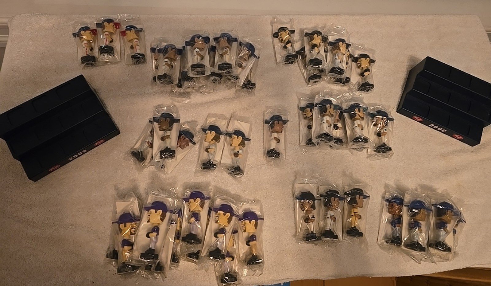 50+ 2002 Post Cereal Mini MLB Bobbleheads