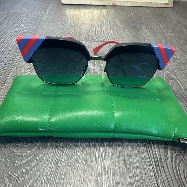 Fendi Waves FF0241s PJP 08 50 Women's Cat-Eye Sunglasses w/ Blue Gradient Lens